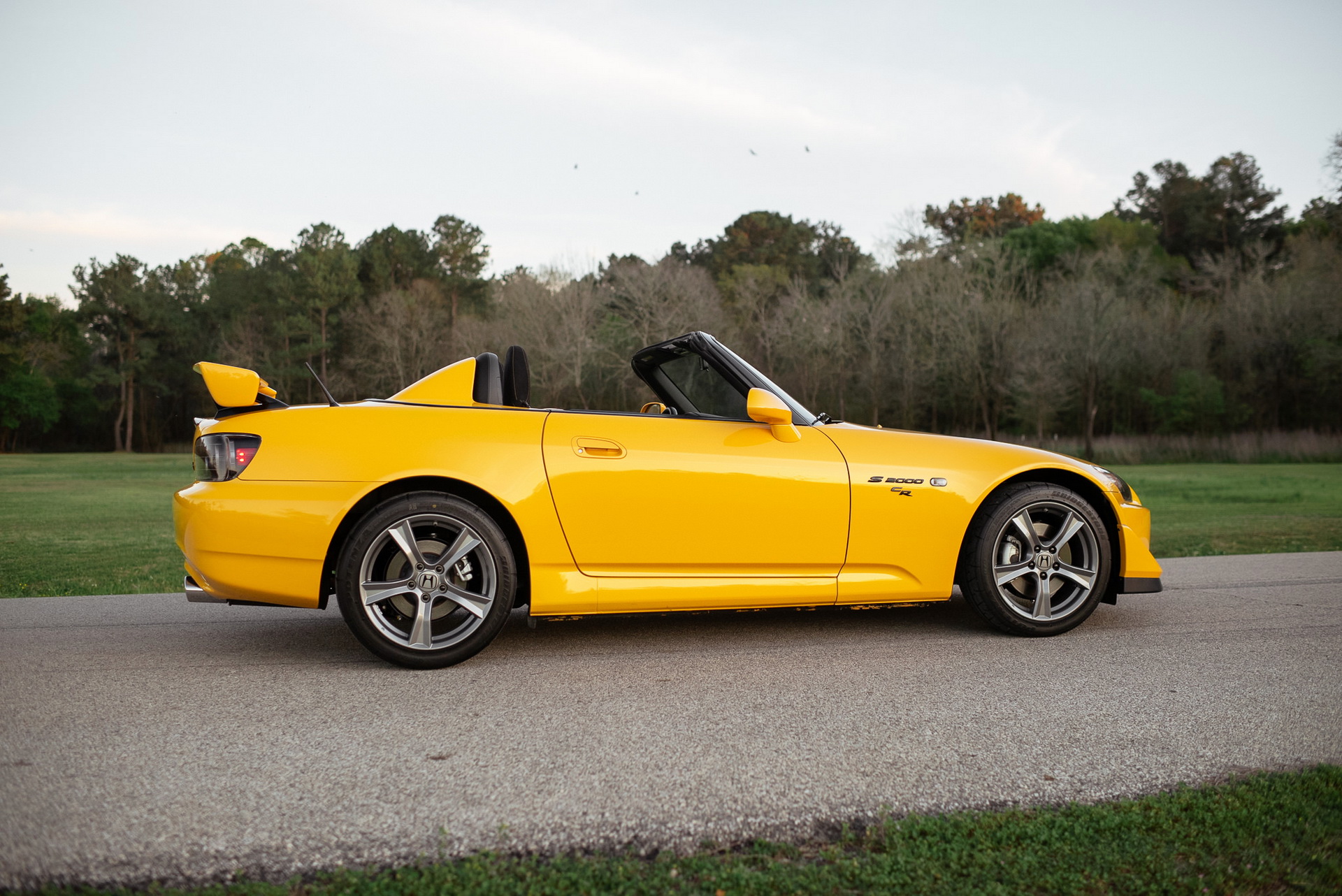 Improve Your Weekends With This Epic 1k-Mile Honda S2000 CR