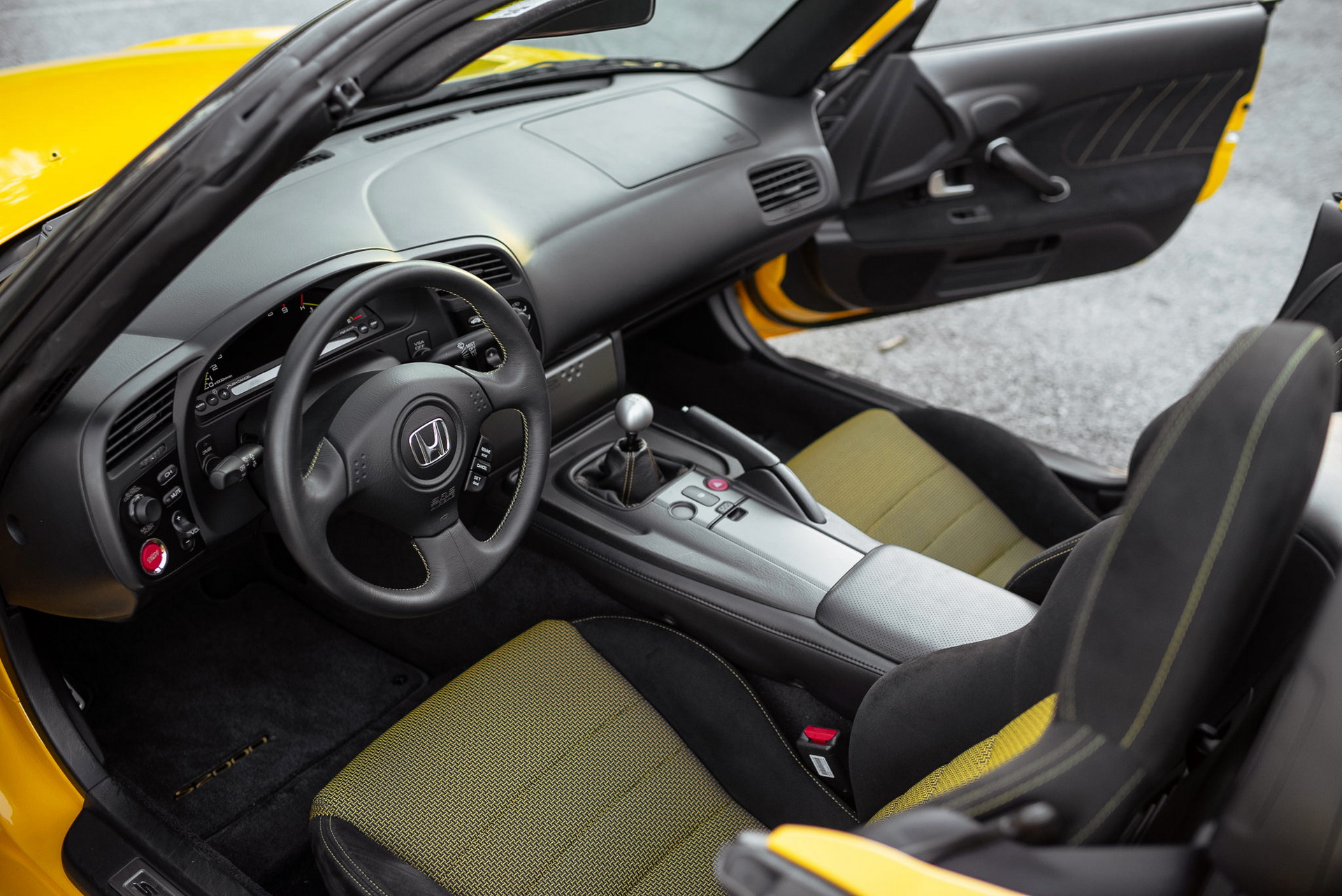 Improve Your Weekends With This Epic 1k-Mile Honda S2000 CR