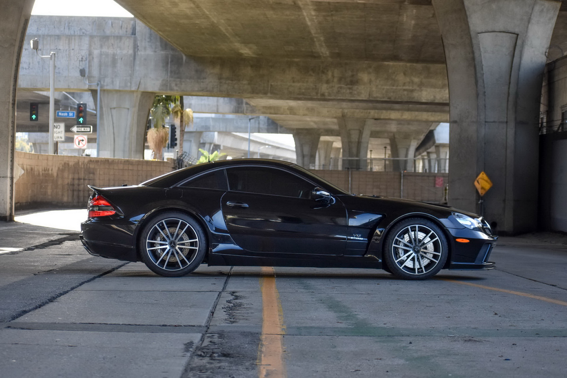 Want To Play Hardcore? Try This 2009 Mercedes-Benz SL65 AMG Black Series
