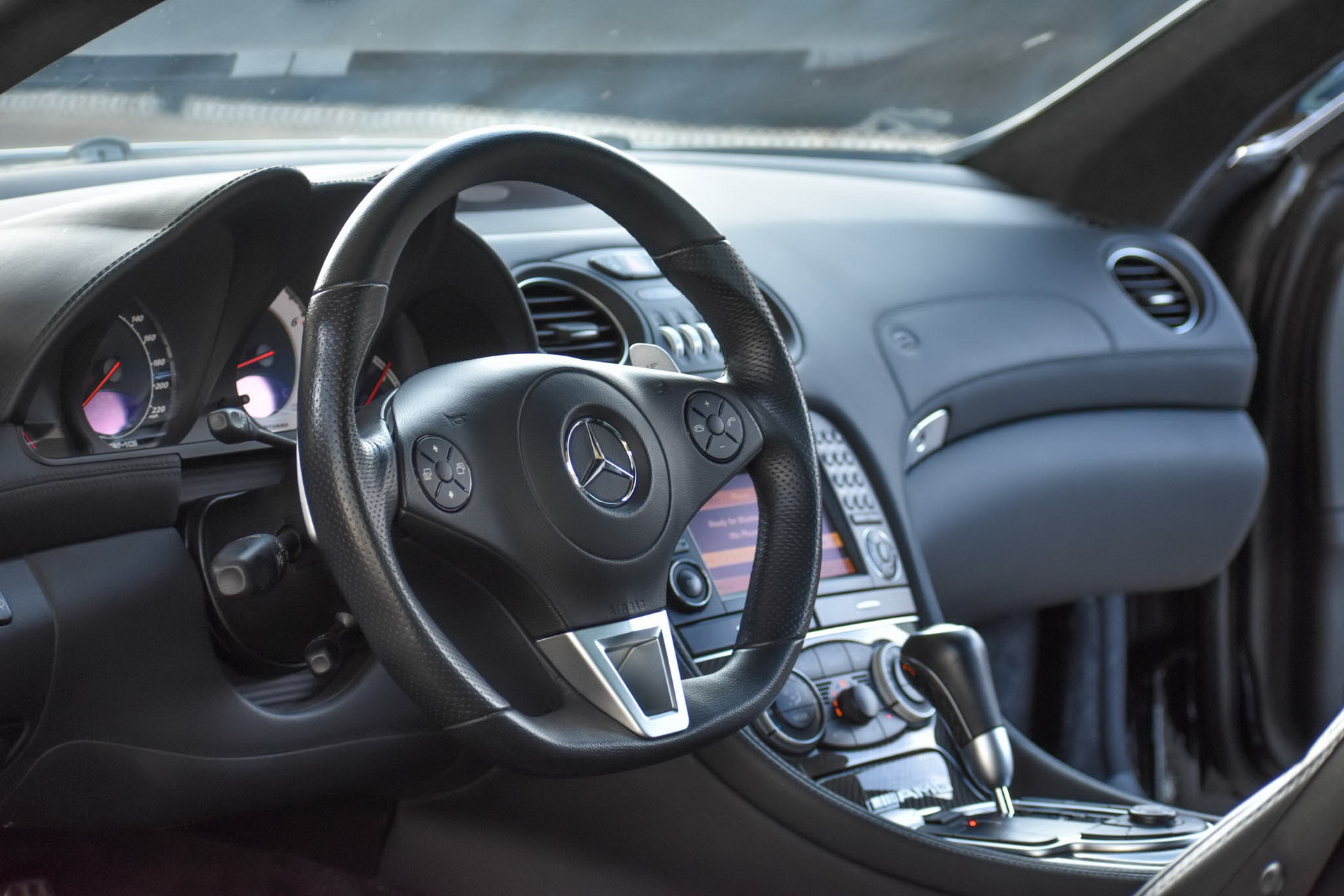 Want To Play Hardcore? Try This 2009 Mercedes-Benz SL65 AMG Black Series