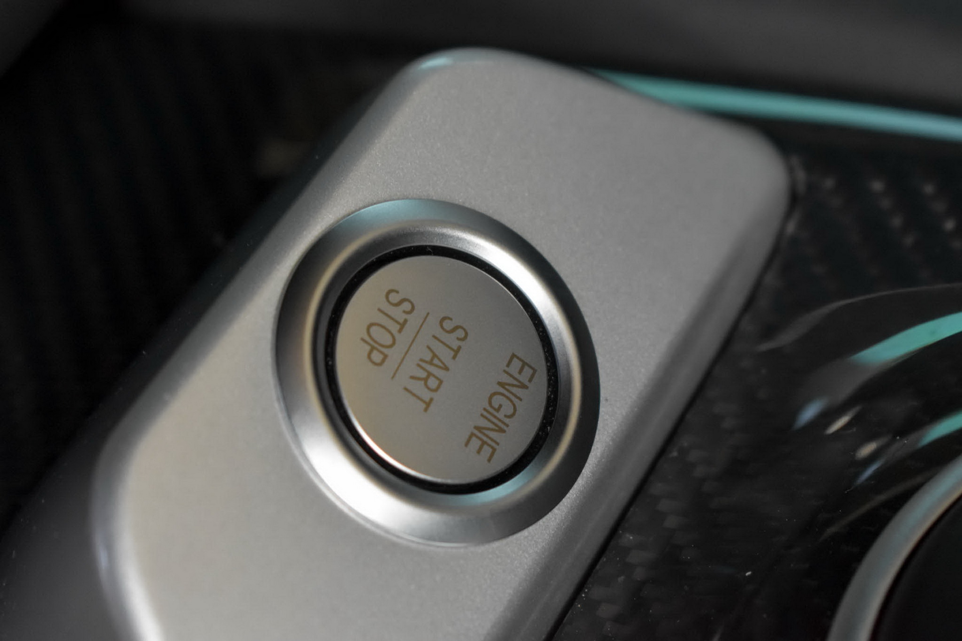 Want To Play Hardcore? Try This 2009 Mercedes-Benz SL65 AMG Black Series