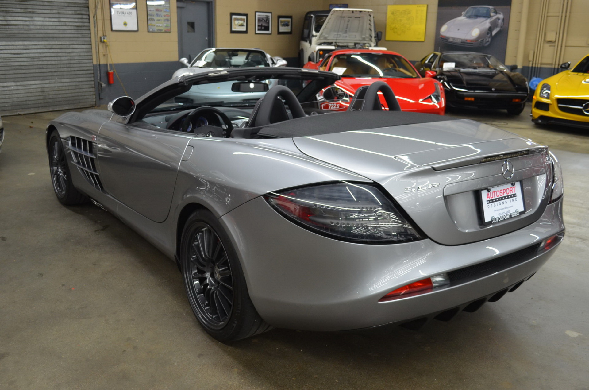 2.7k-Mile Mercedes SLR McLaren 722 S Roadster Is A Proper German Exotic