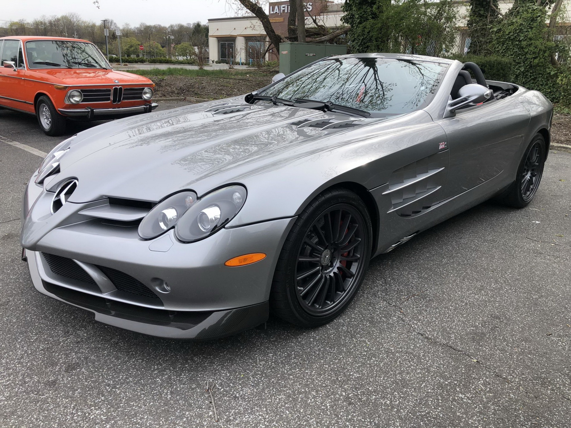 2.7k-Mile Mercedes SLR McLaren 722 S Roadster Is A Proper German Exotic