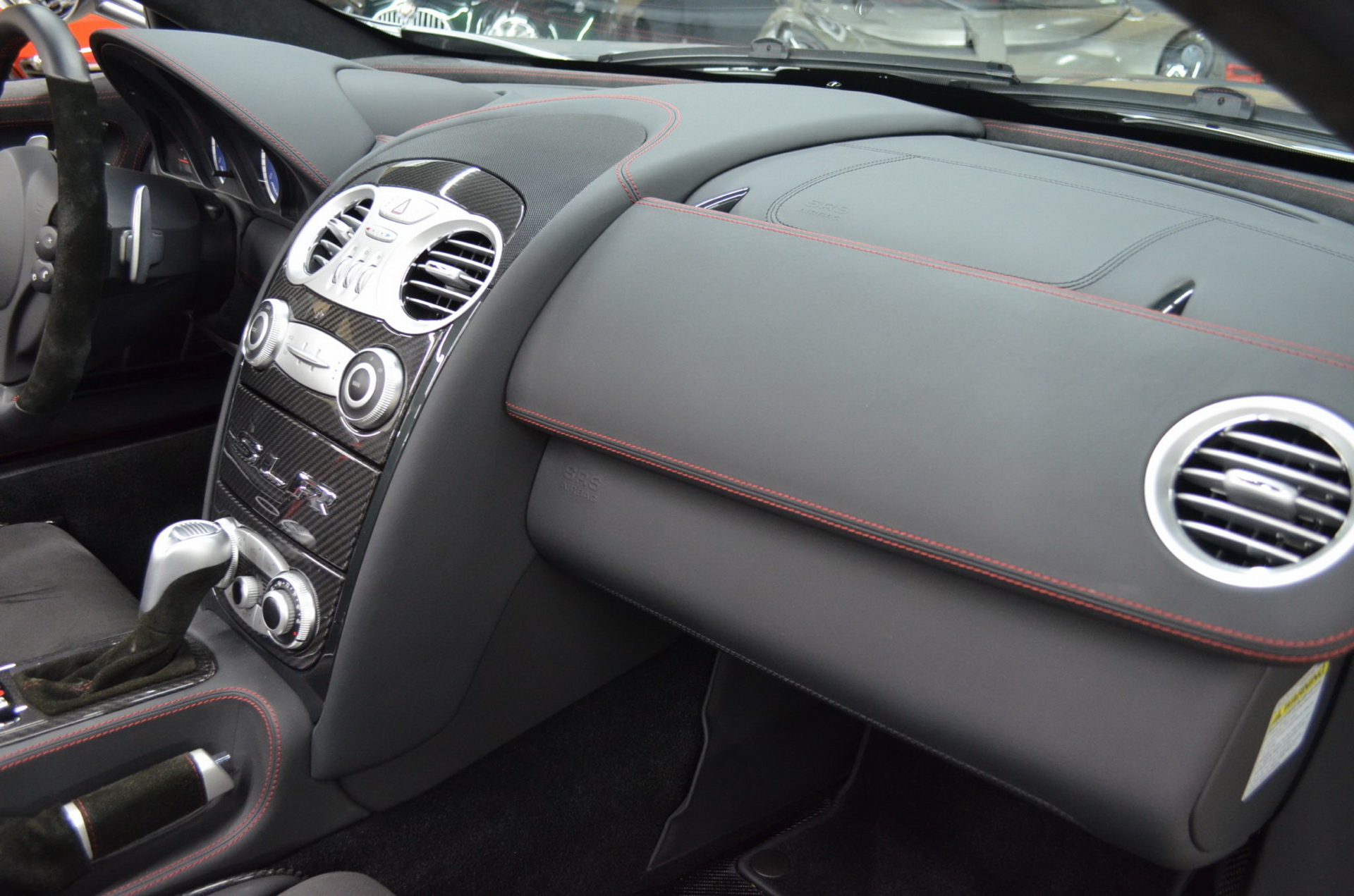 2.7k-Mile Mercedes SLR McLaren 722 S Roadster Is A Proper German Exotic