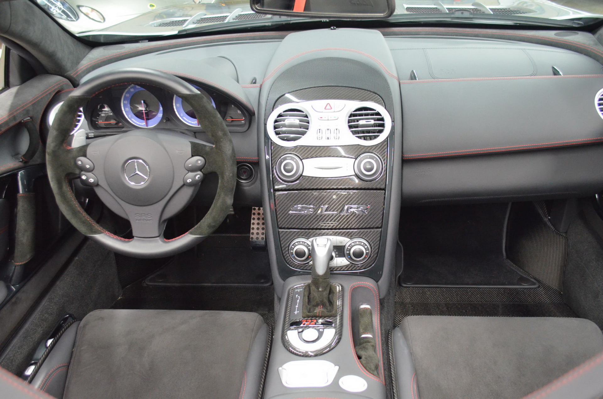 2.7k-Mile Mercedes SLR McLaren 722 S Roadster Is A Proper German Exotic