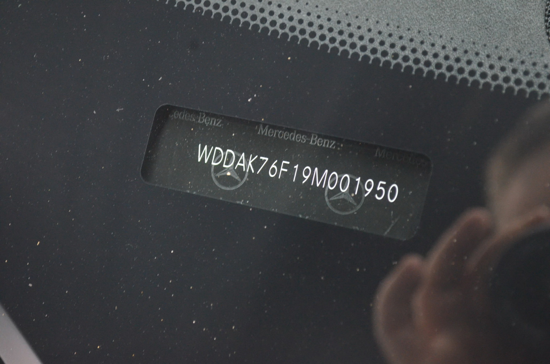 2.7k-Mile Mercedes SLR McLaren 722 S Roadster Is A Proper German Exotic