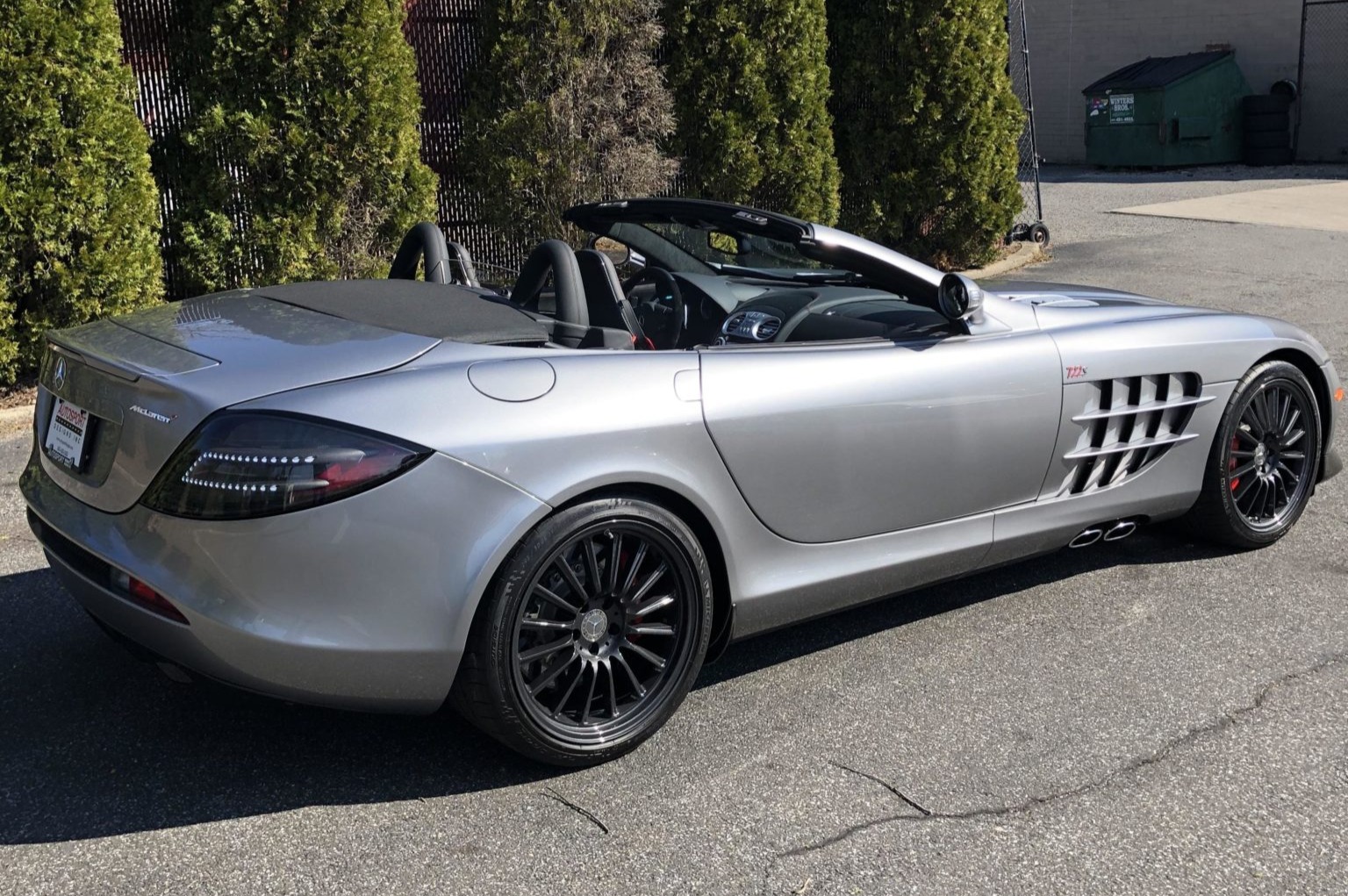 2.7k-Mile Mercedes SLR McLaren 722 S Roadster Is A Proper German Exotic