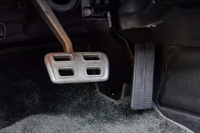 Want A C6 Corvette That Looks Like A C2? That’ll Be $150k Thank You Very Much