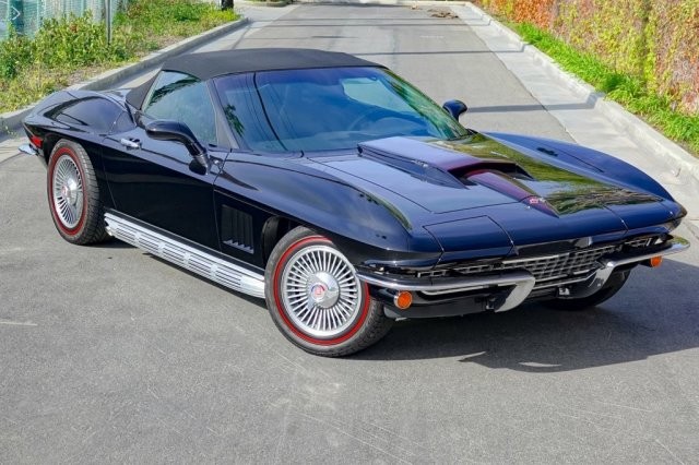 Want A C6 Corvette That Looks Like A C2? That’ll Be $150k Thank You Very Much