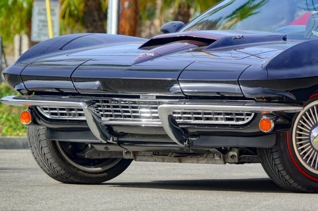 Want A C6 Corvette That Looks Like A C2? That’ll Be $150k Thank You Very Much