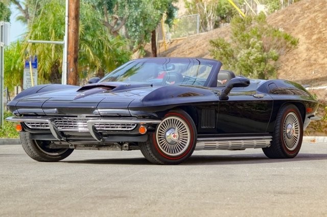 Want A C6 Corvette That Looks Like A C2? That’ll Be $150k Thank You Very Much