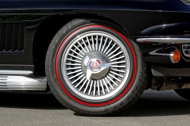 Want A C6 Corvette That Looks Like A C2? That’ll Be $150k Thank You Very Much