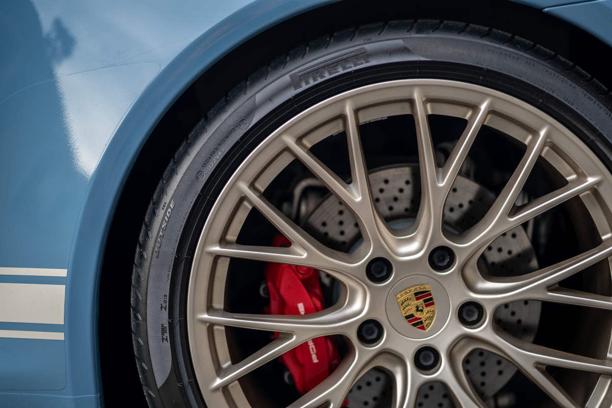 Porsche Exclusive 991 Targa 4S Design Edition Is So Purdy In Baby Blue