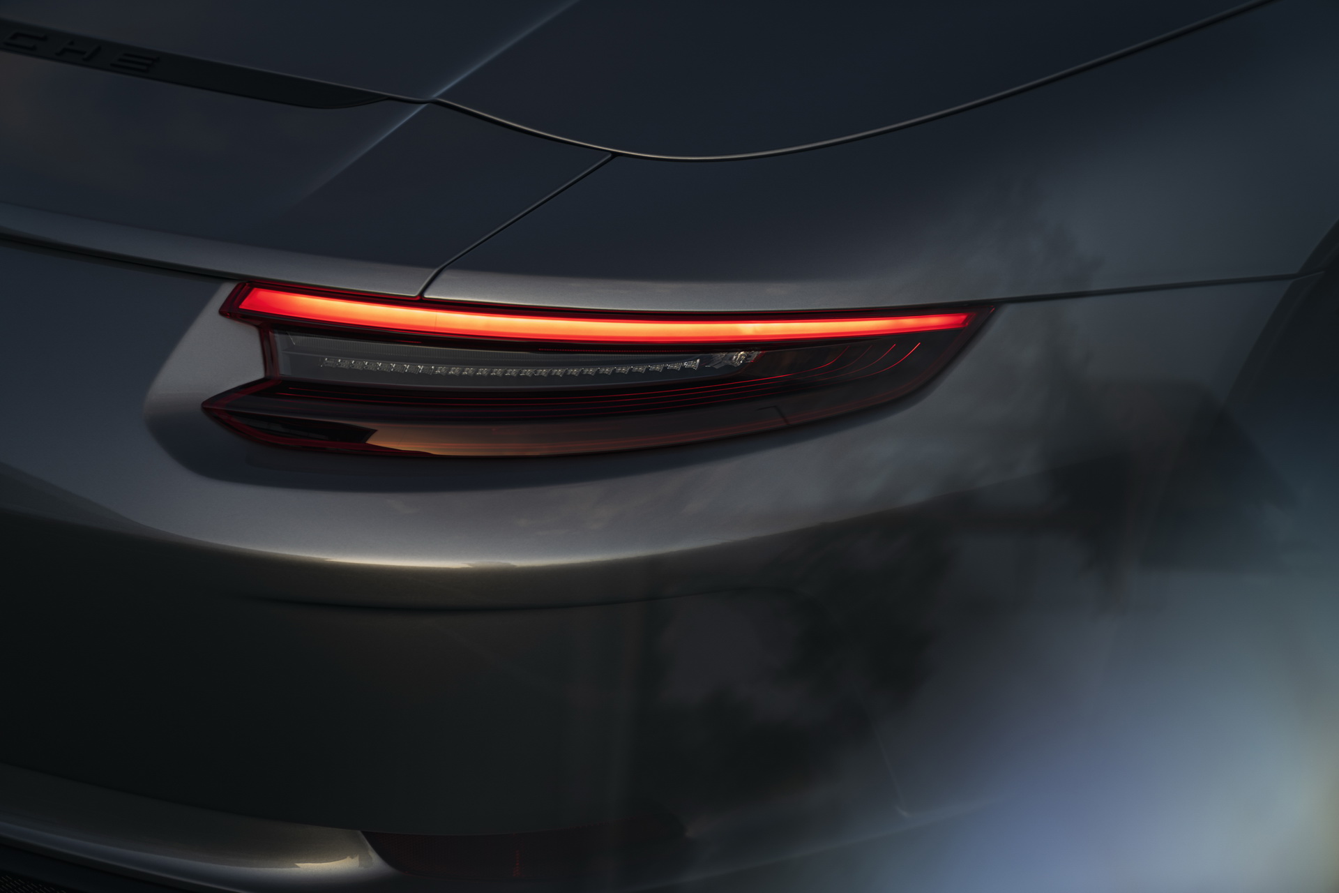 Final 991-Generation Porsche 911 Fetches $550,000 At Auction