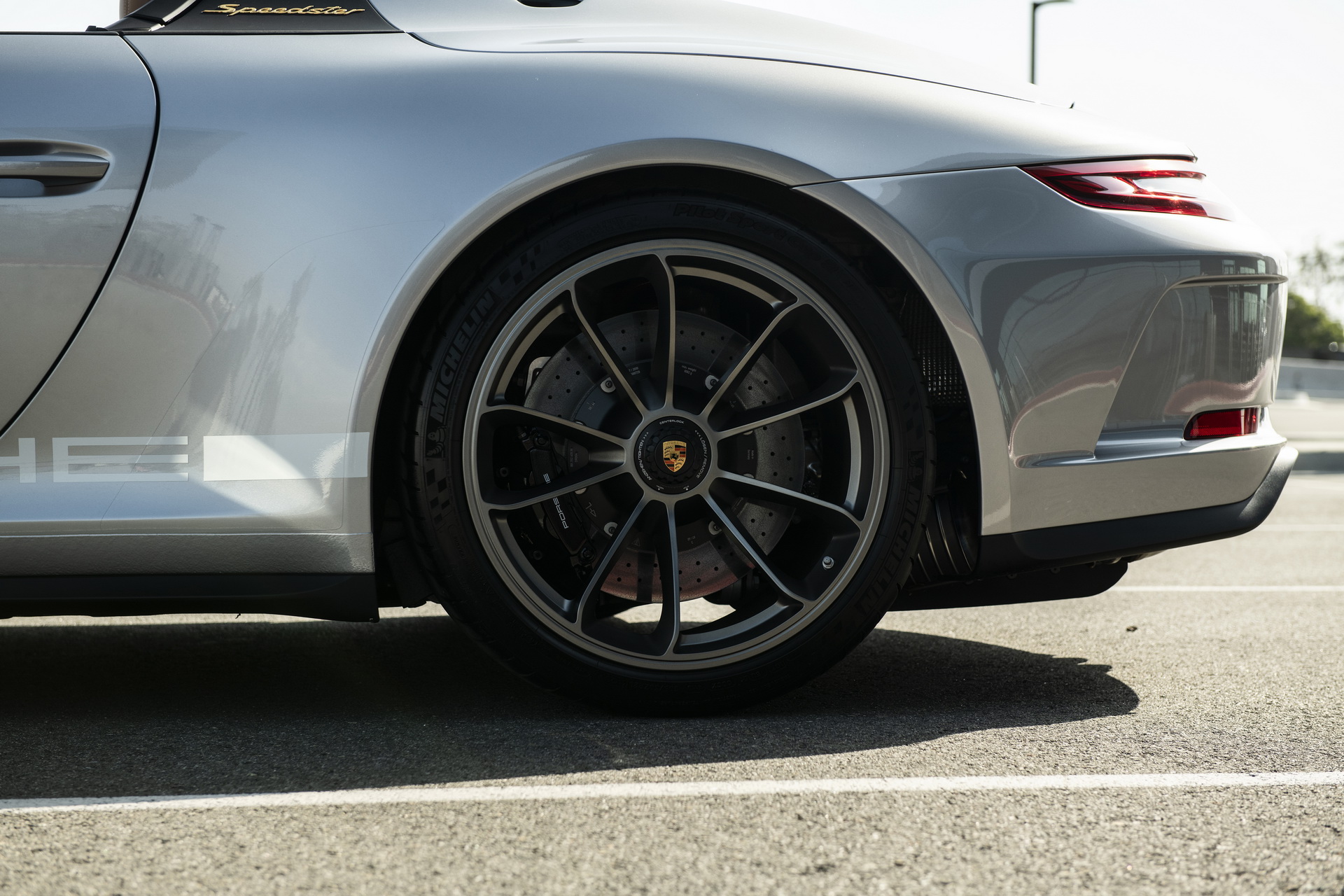 Final 991-Generation Porsche 911 Fetches $550,000 At Auction