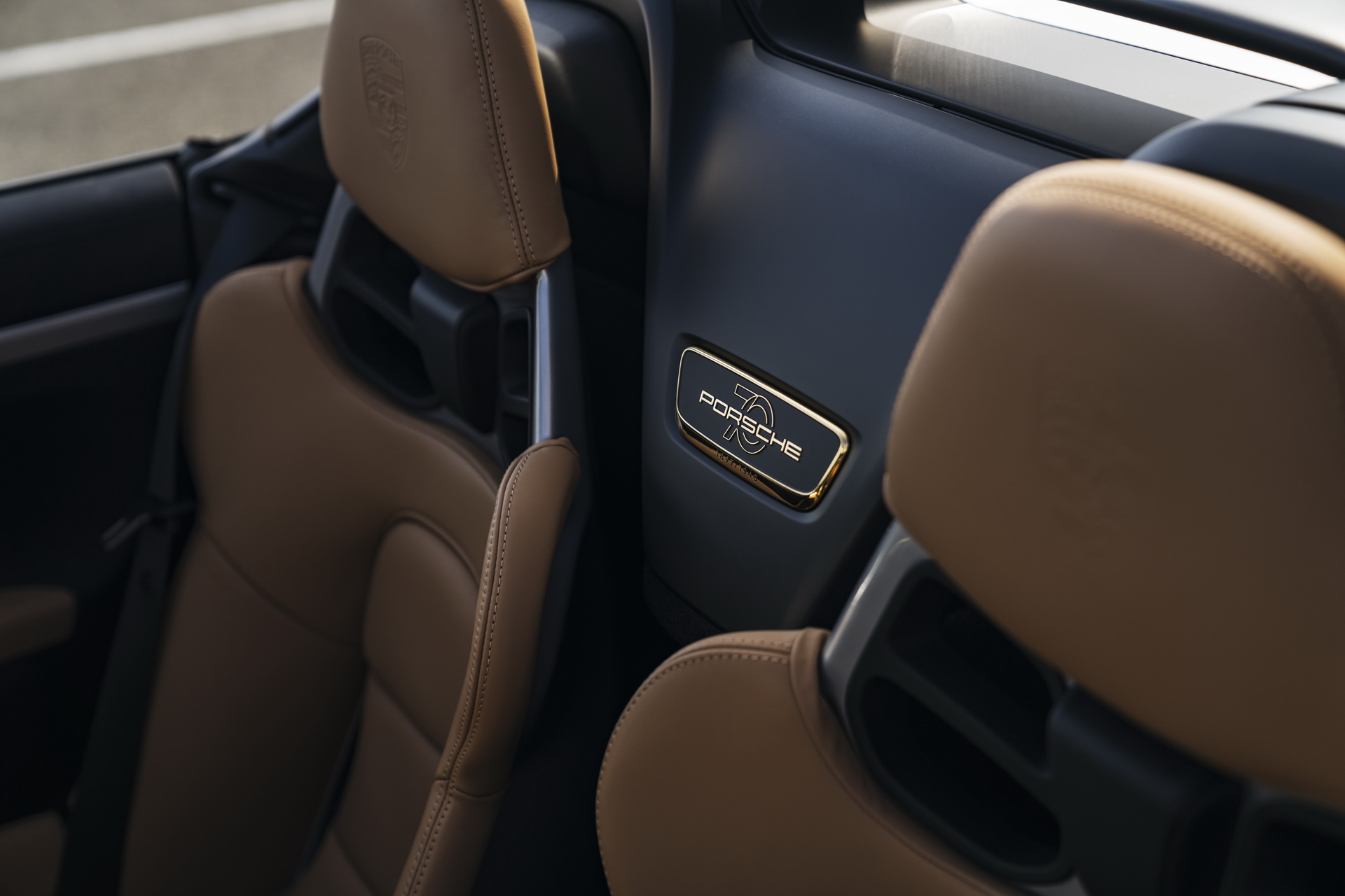 Final 991-Generation Porsche 911 Fetches $550,000 At Auction