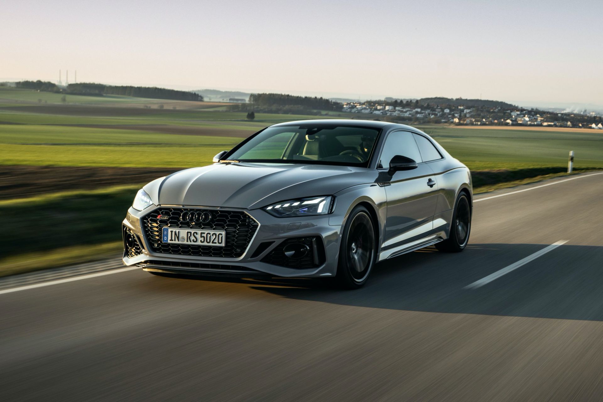 Explore The 2020 Audi RS5 Coupe And RS5 Sportback In New Photos, Videos