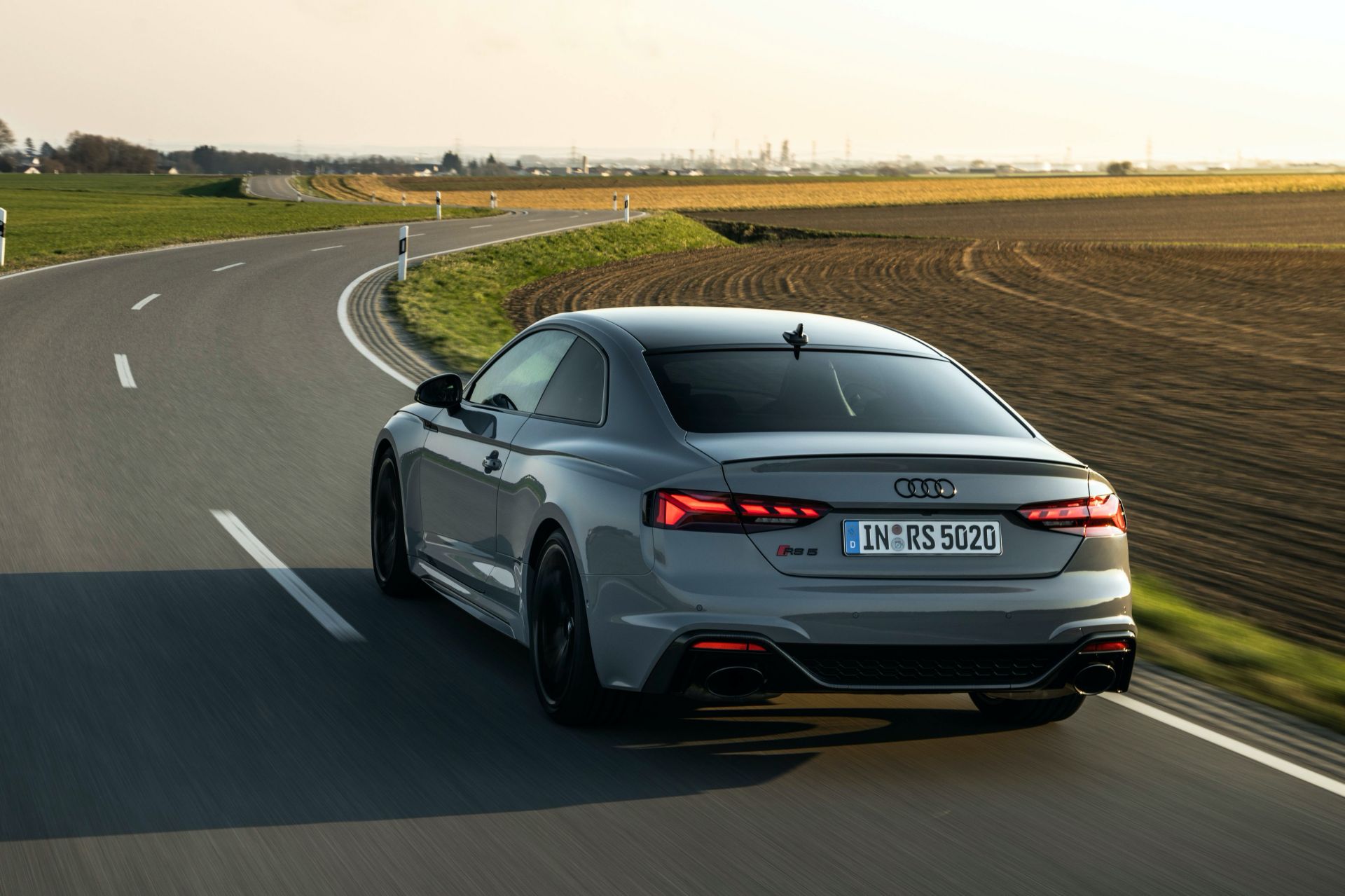 Explore The 2020 Audi RS5 Coupe And RS5 Sportback In New Photos, Videos