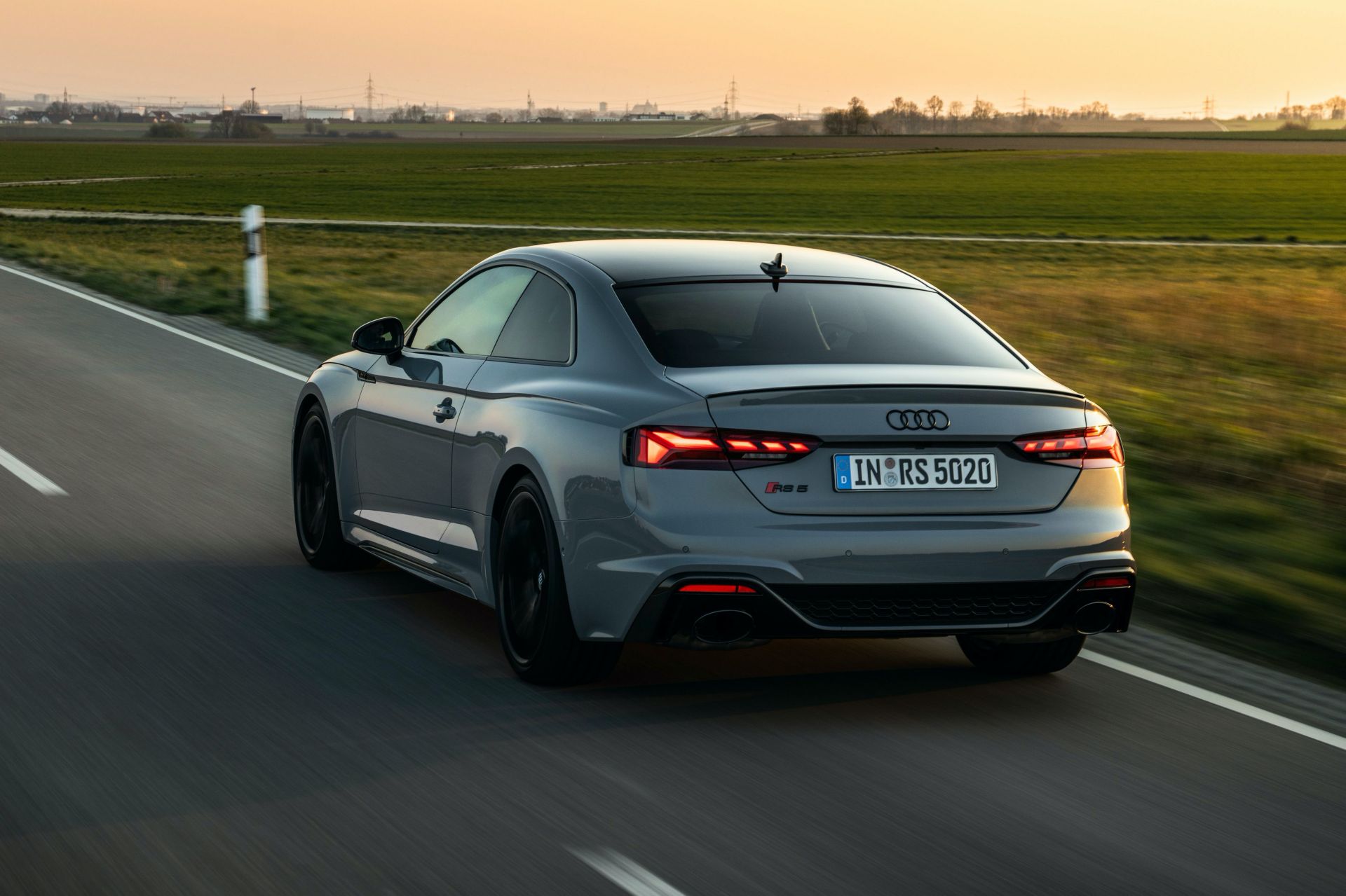 Explore The 2020 Audi RS5 Coupe And RS5 Sportback In New Photos, Videos
