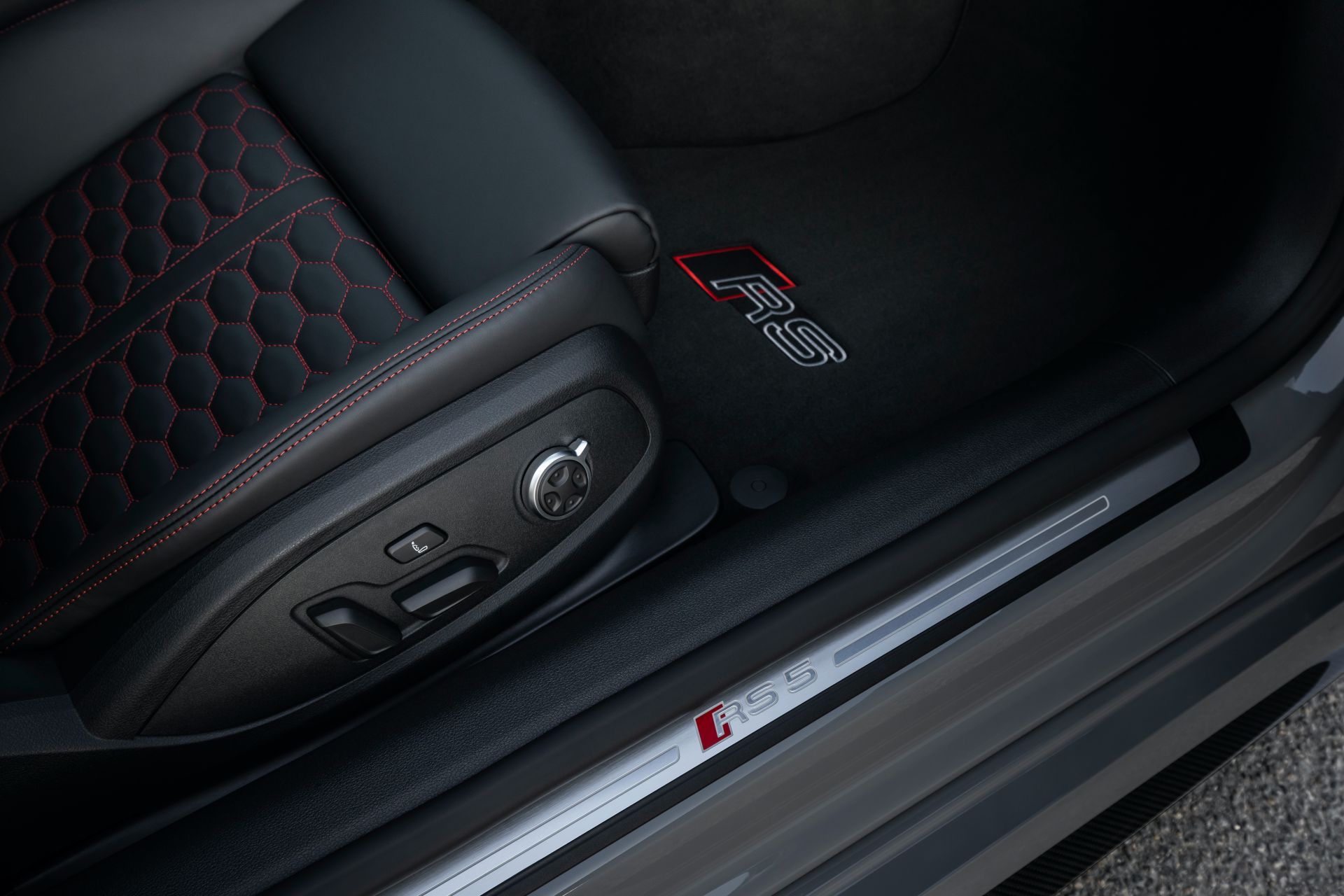 Explore The 2020 Audi RS5 Coupe And RS5 Sportback In New Photos, Videos