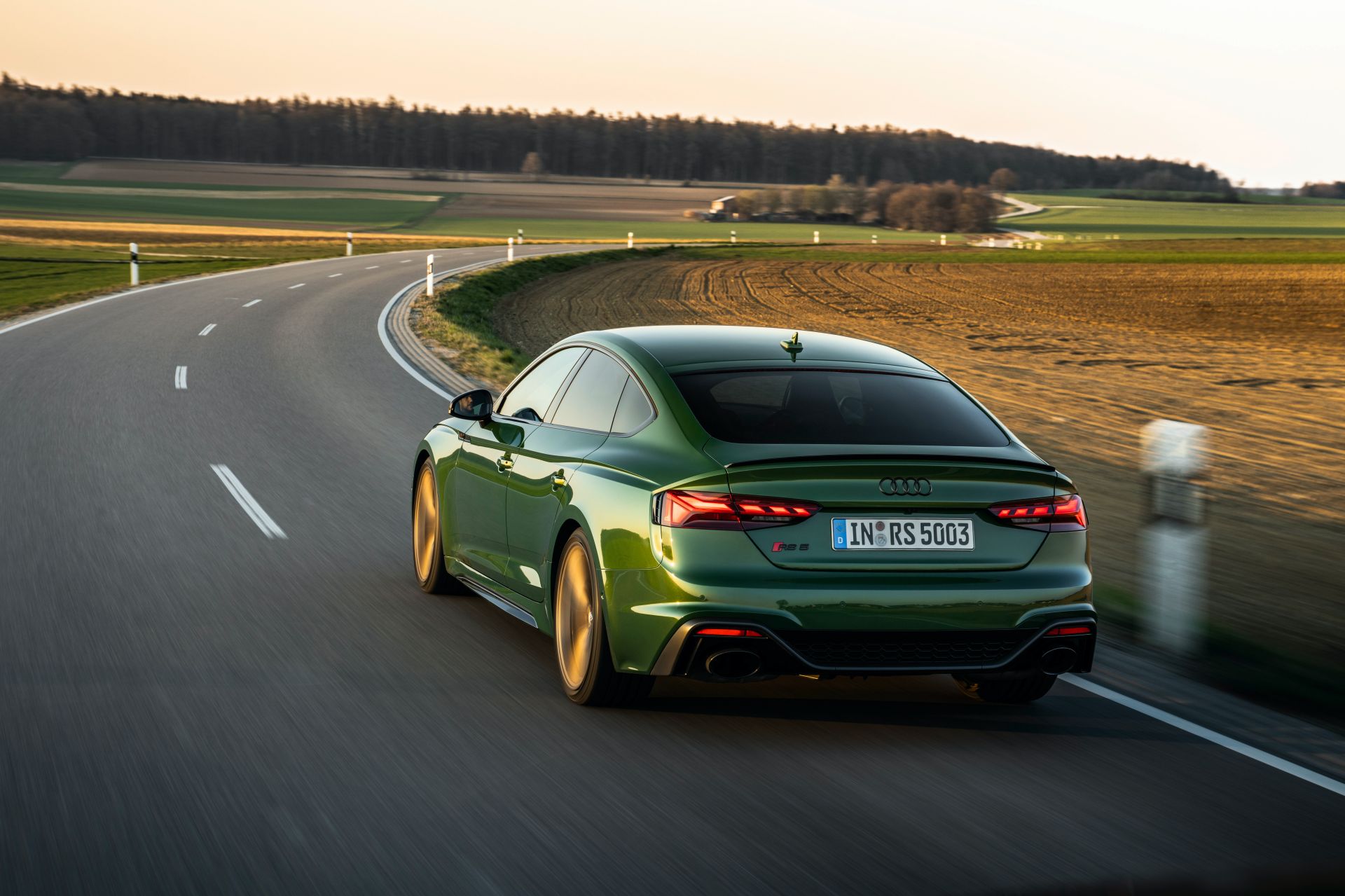 Explore The 2020 Audi RS5 Coupe And RS5 Sportback In New Photos, Videos