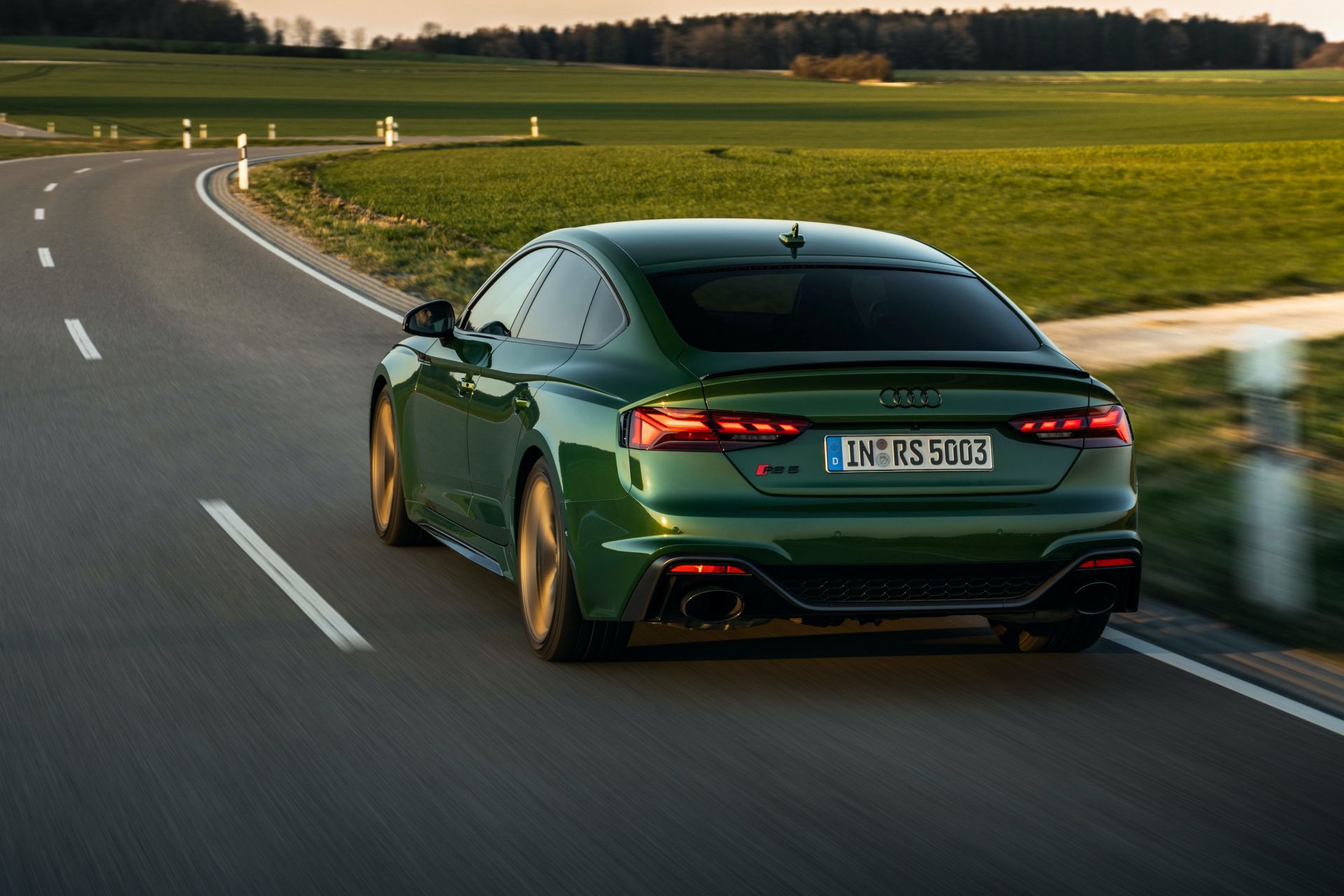 Explore The 2020 Audi RS5 Coupe And RS5 Sportback In New Photos, Videos