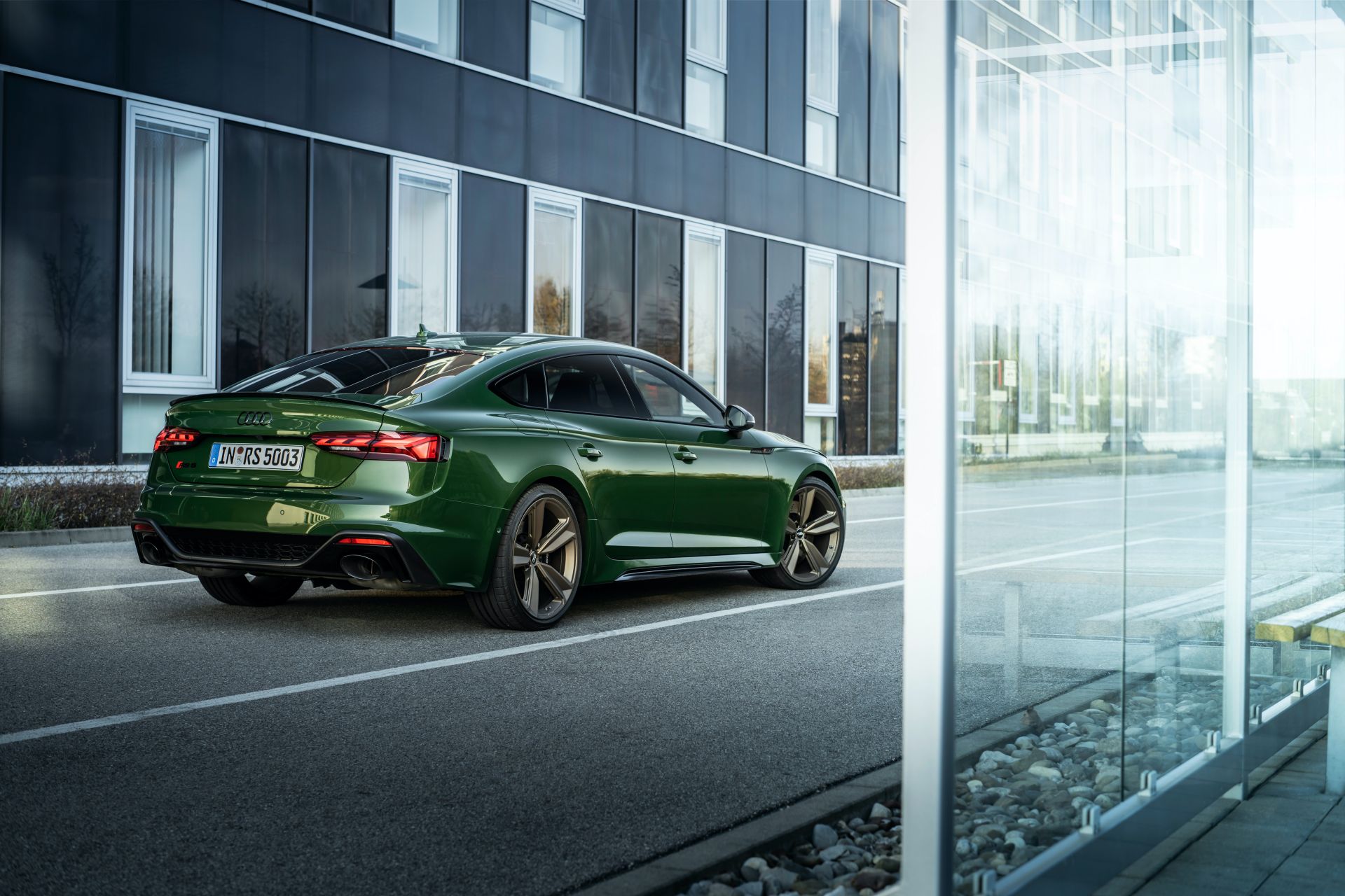 Explore The 2020 Audi RS5 Coupe And RS5 Sportback In New Photos, Videos