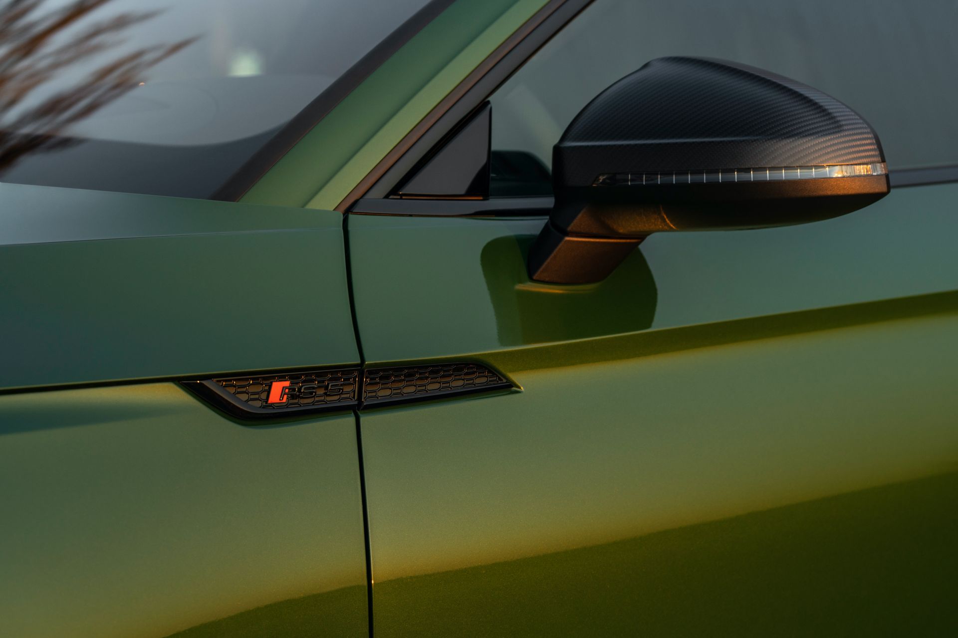 Explore The 2020 Audi RS5 Coupe And RS5 Sportback In New Photos, Videos