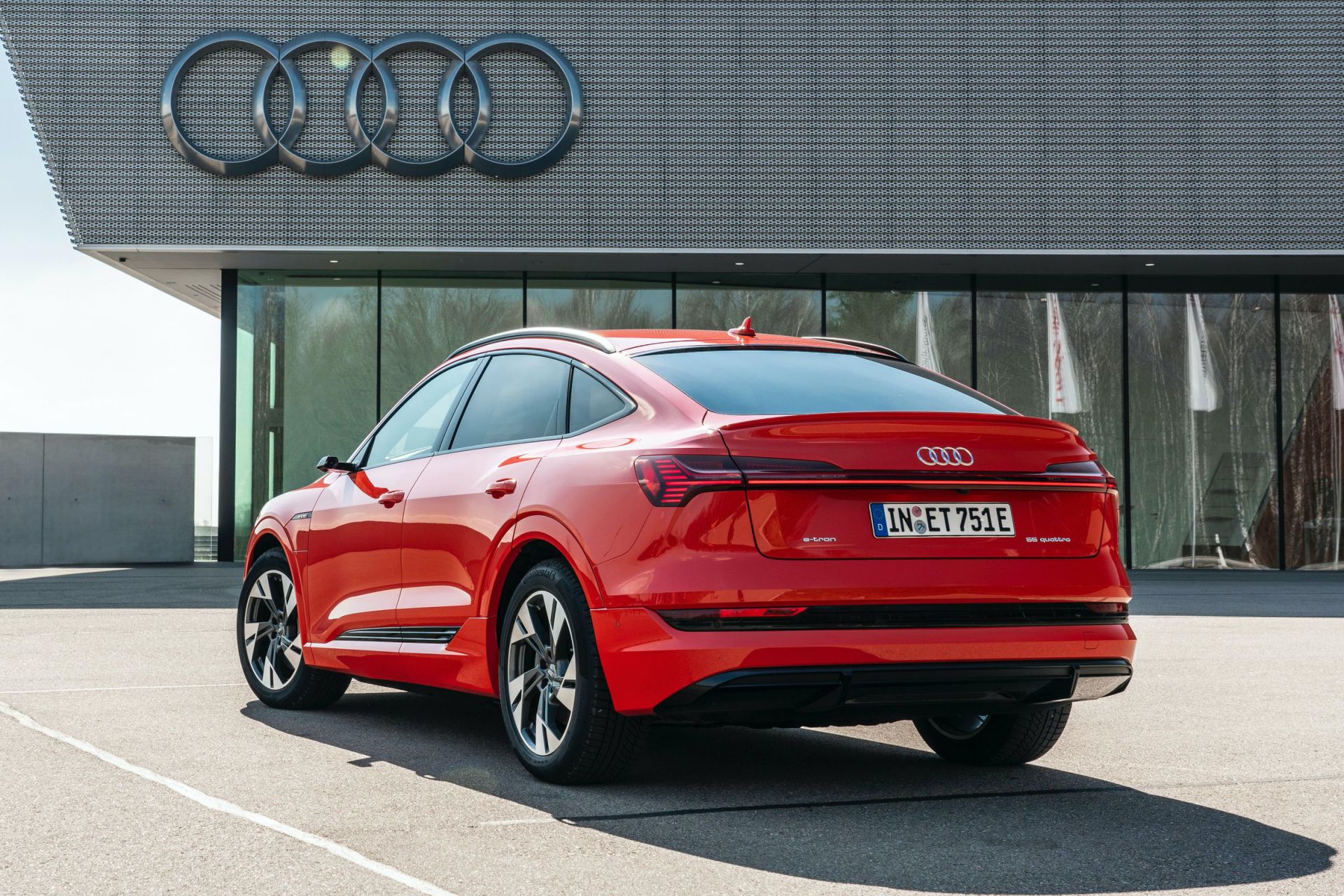 2020 Audi e-tron Sportback Will Trade 218-Mile Range For $77,400