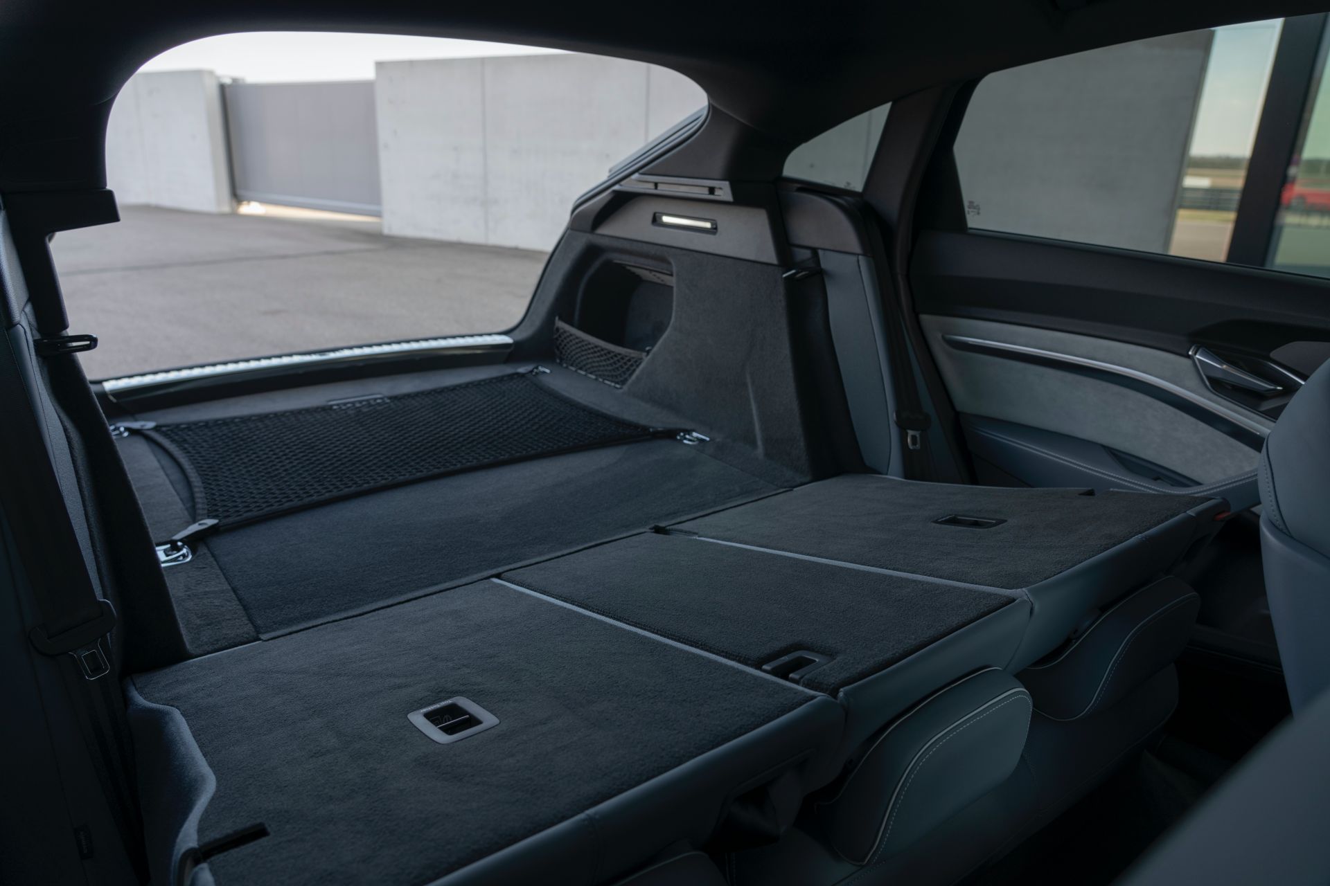 2020 Audi e-tron Sportback Will Trade 218-Mile Range For $77,400