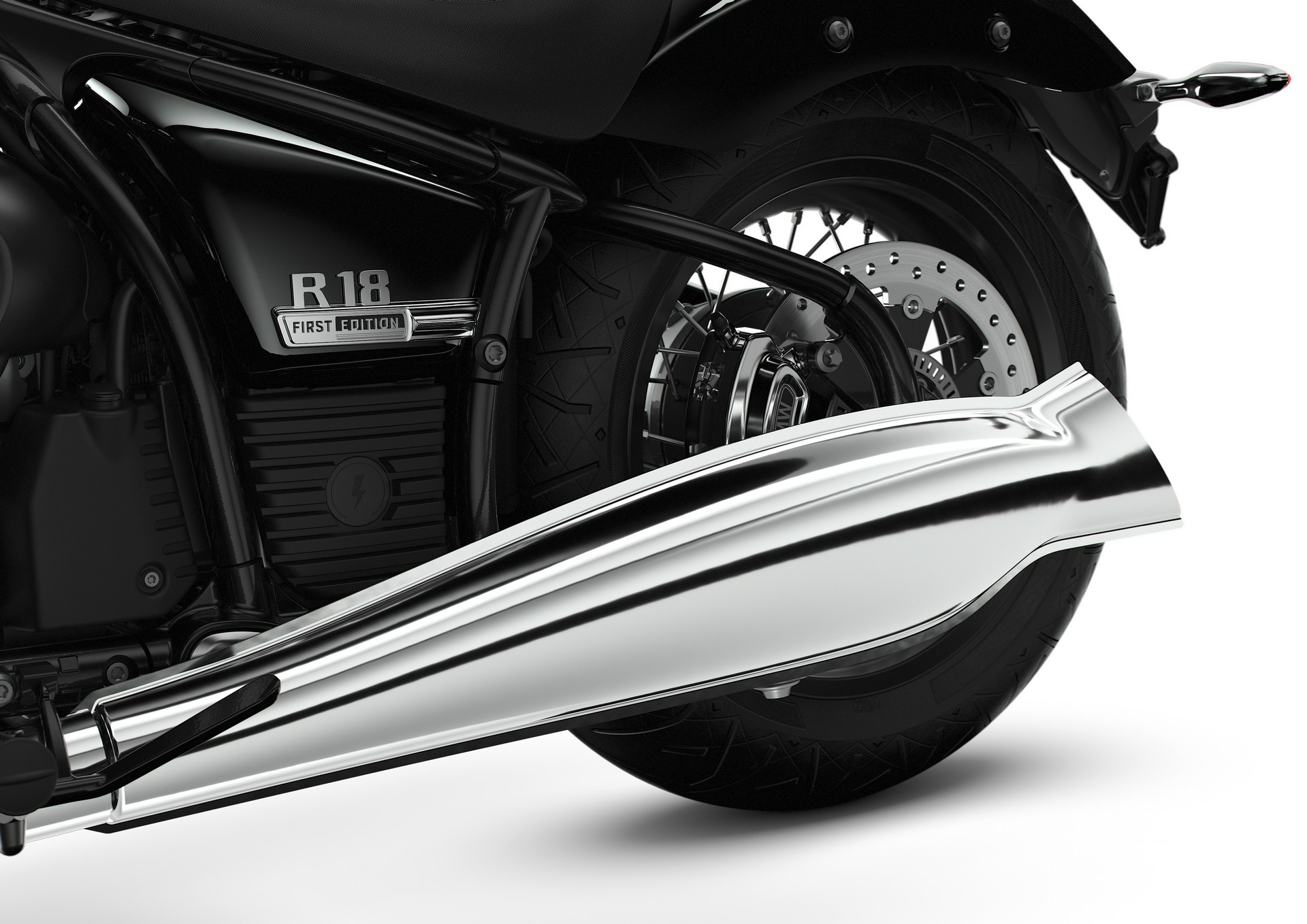 BMW’s New Retro R 18 Comes With An New “Big Boxer” Engine To Remind Us Of Happier Days