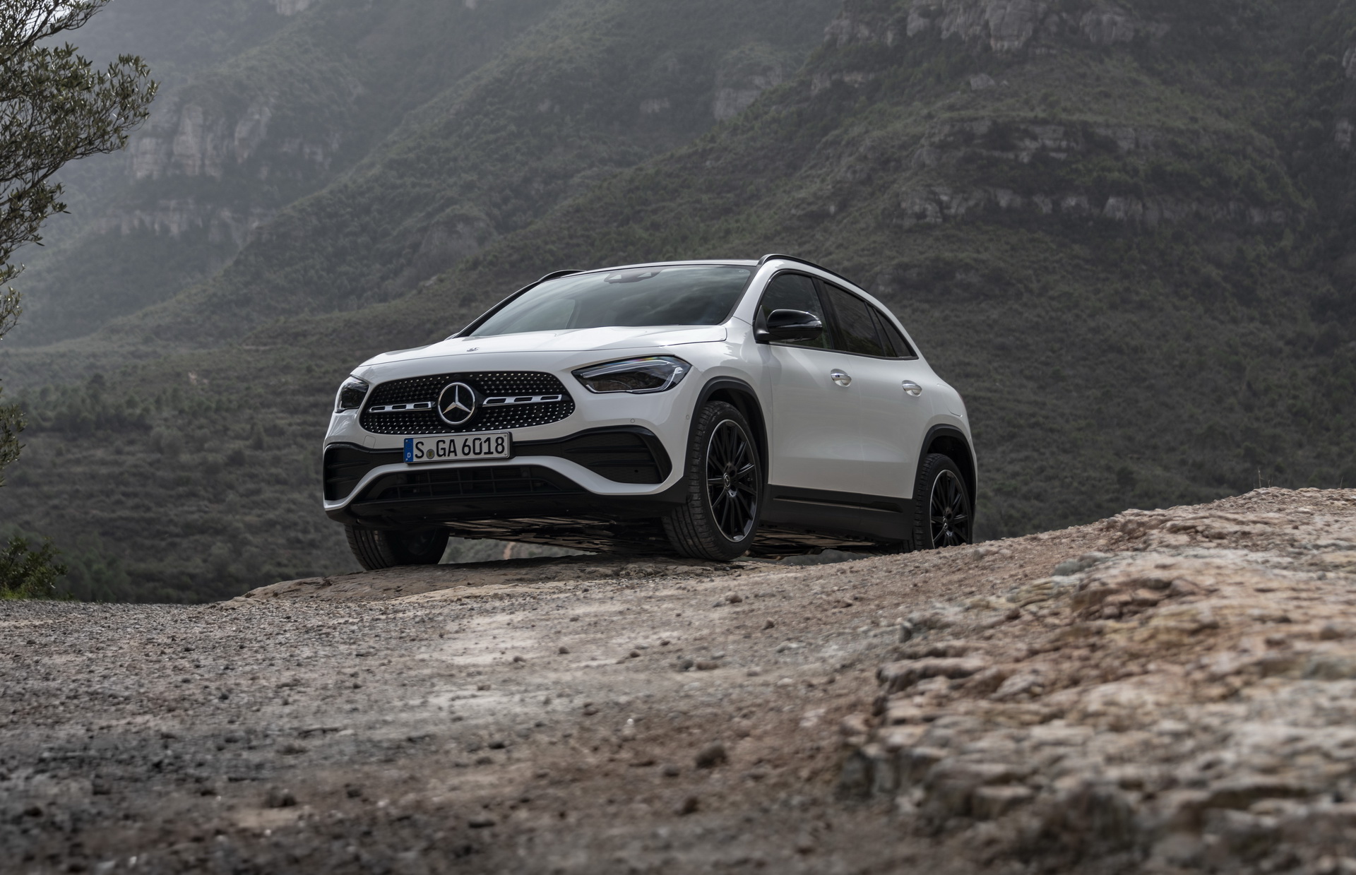 See The New 2021 Mercedes-Benz GLA From Every Angle