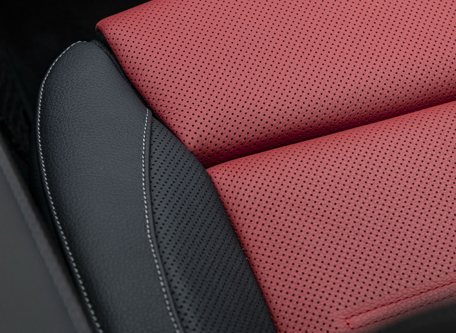 See The New 2021 Mercedes-Benz GLA From Every Angle