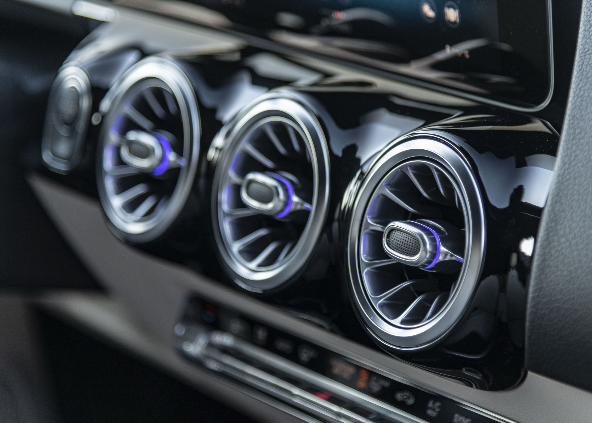 See The New 2021 Mercedes-Benz GLA From Every Angle