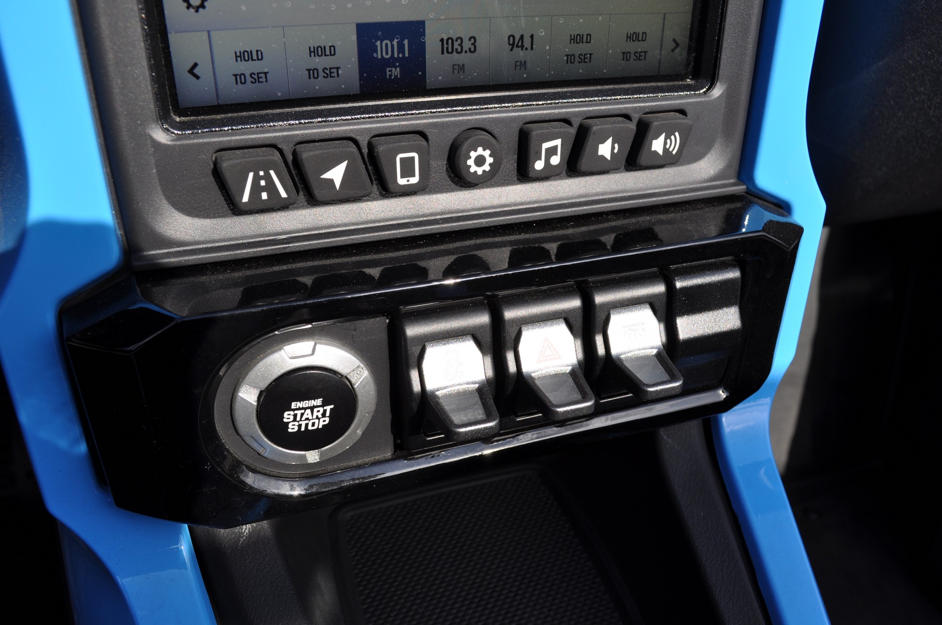 2020 Polaris Slingshot Review: Fast And Fun, But Stick To The Manual