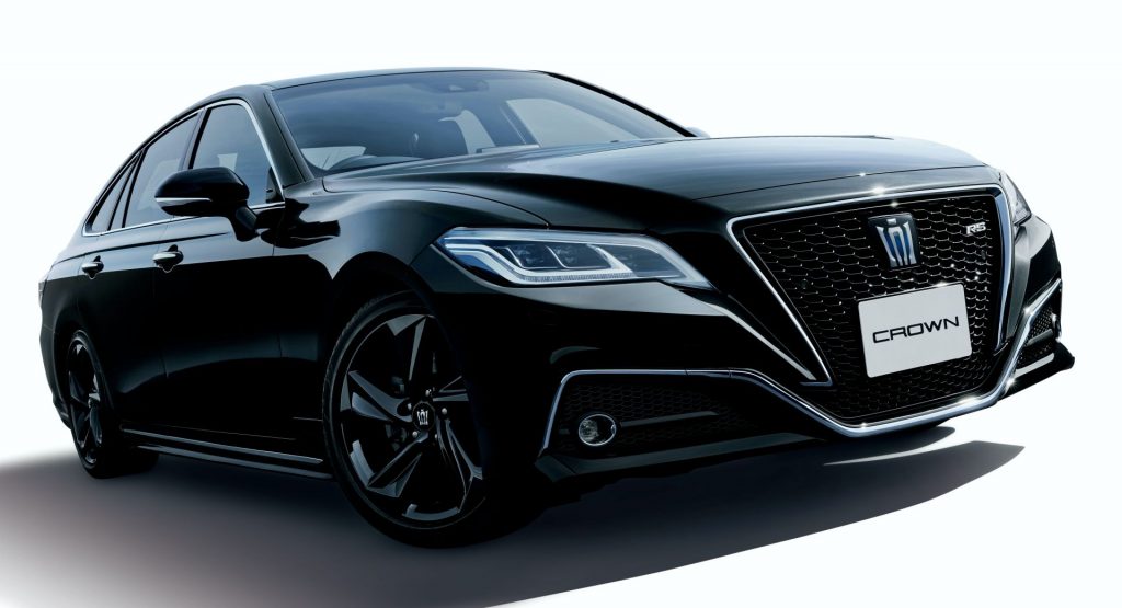  Toyota Crown Executive Sedan Gains Three Special Editions For Its 65th Anniversary