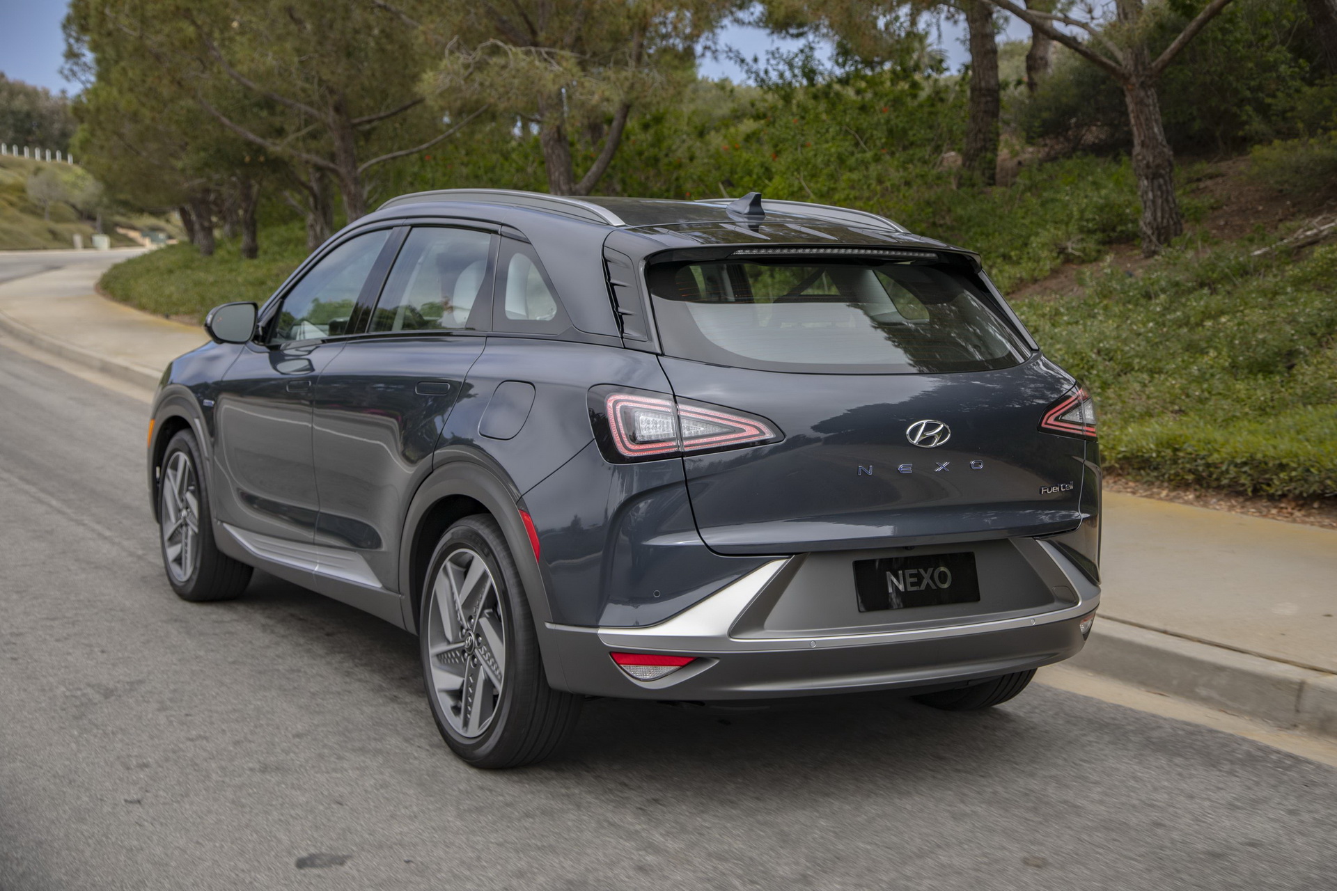 Your New Hyundai Sonata And Nexo’s Remote Smart Auto Park System Might Be Dumbed Down