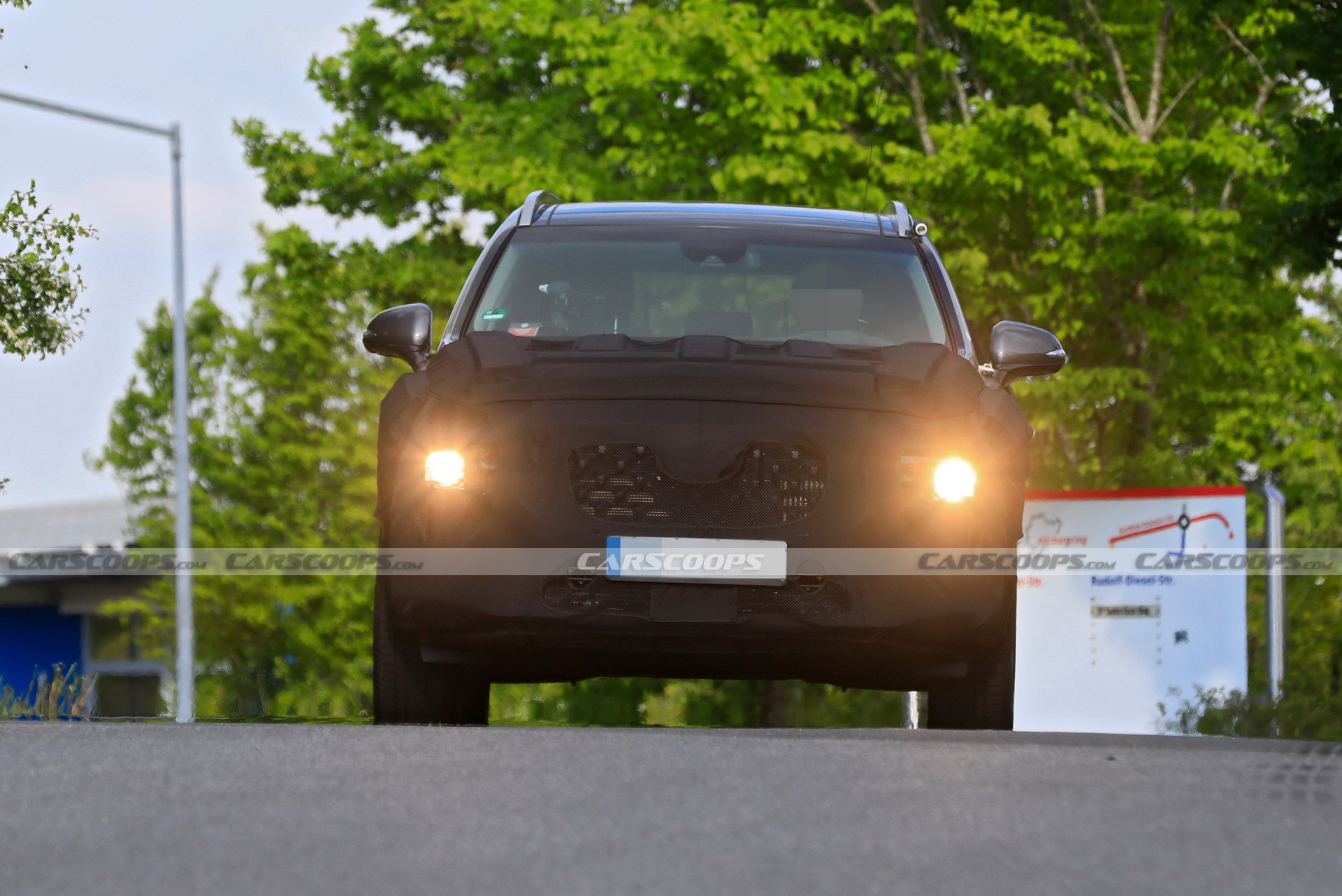 Alright 2022 Hyundai Santa Fe, Maybe It’s Time You Drop The Heavy Camo