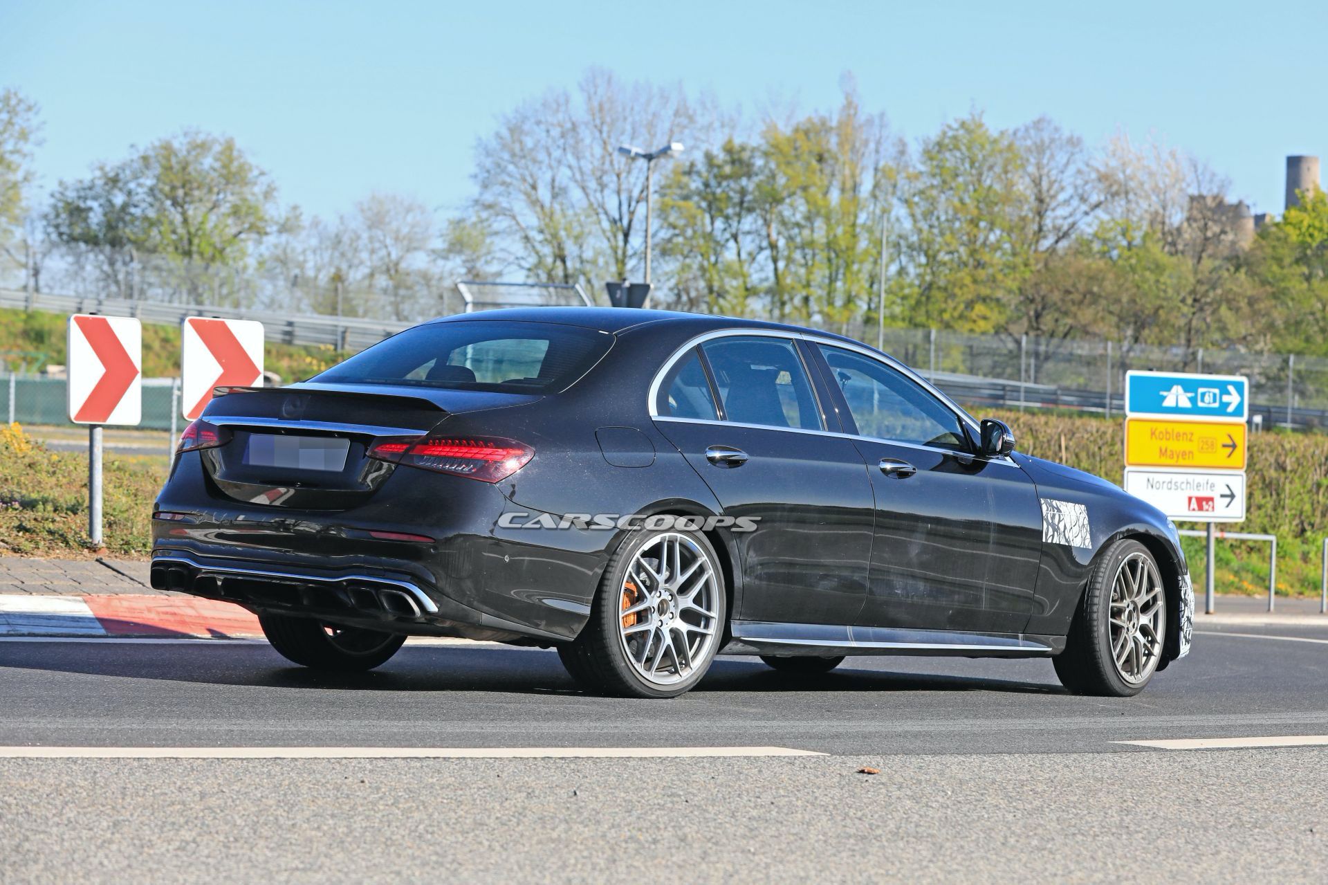 2021 Mercedes-AMG E63 Looks Calm During Track Testing, Until You Hear The Burbling V8