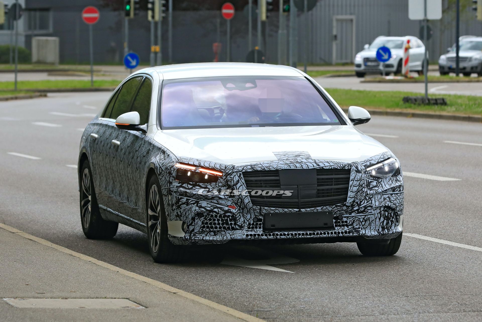 2021 Mercedes S-Class Prepares To Bloom As More Camo Falls