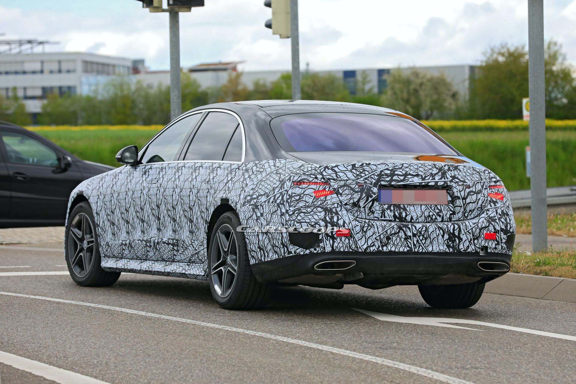 Mercedes S-Class And EQS On Still Track, Former Could Arrive At European Dealerships In November