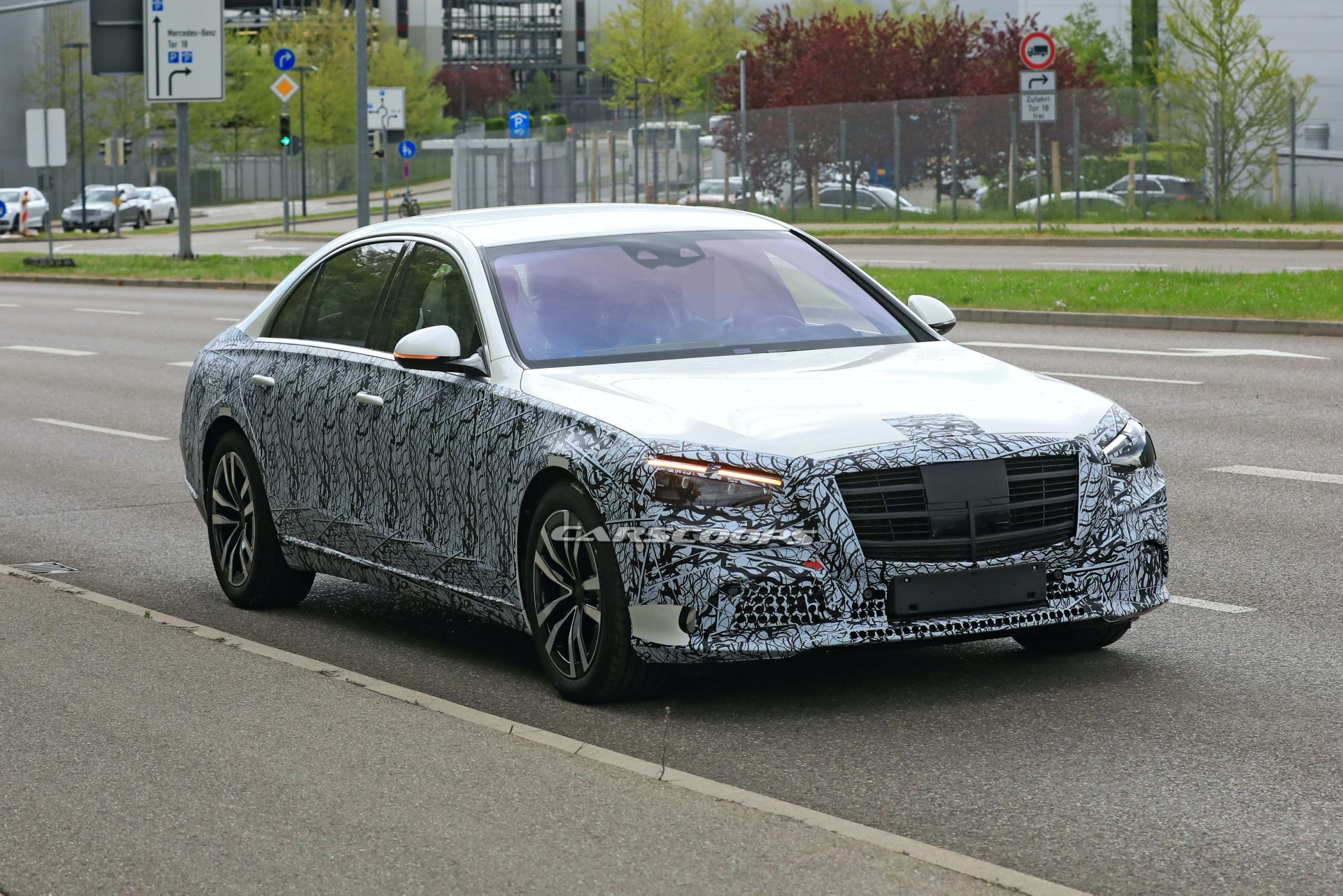 2021 Mercedes S-Class Prepares To Bloom As More Camo Falls