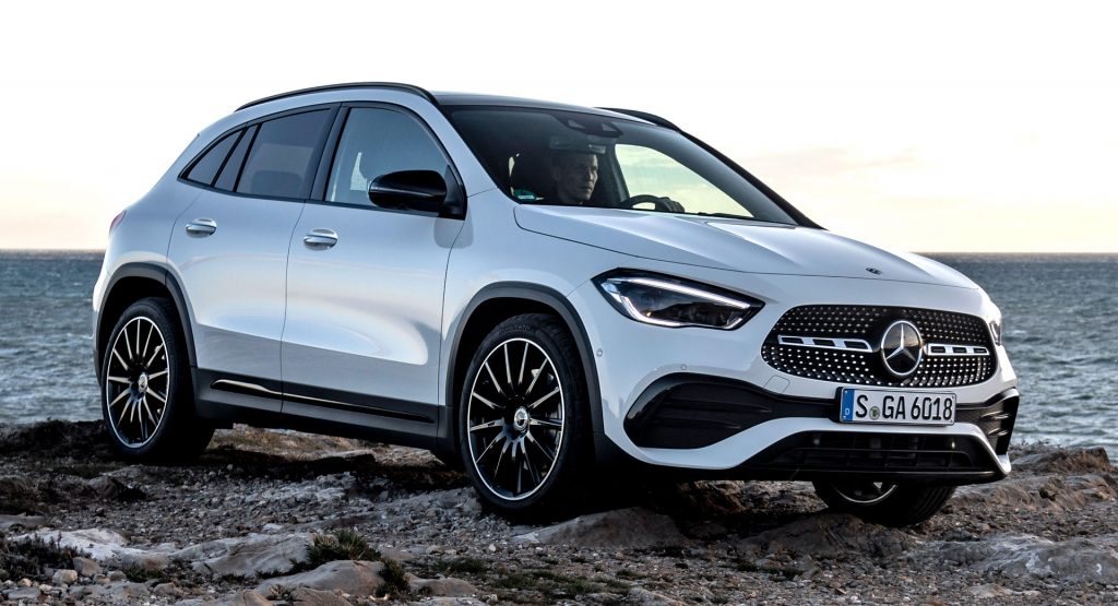 See The New 2021 Mercedes Benz Gla From Every Angle Carscoops