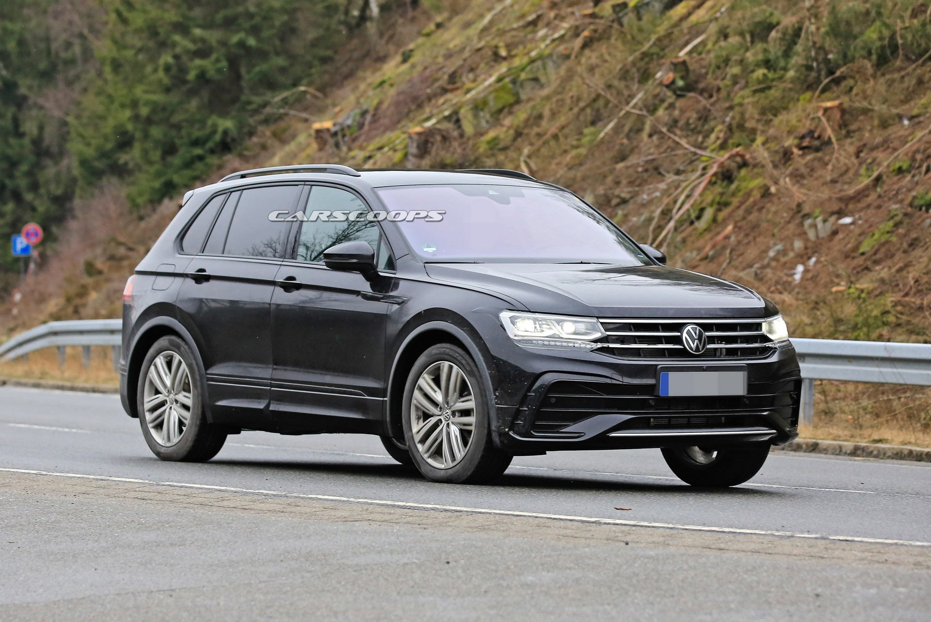 2021 VW Tiguan Drops Nearly All Camouflage And Shows Off Its Sportier Styling