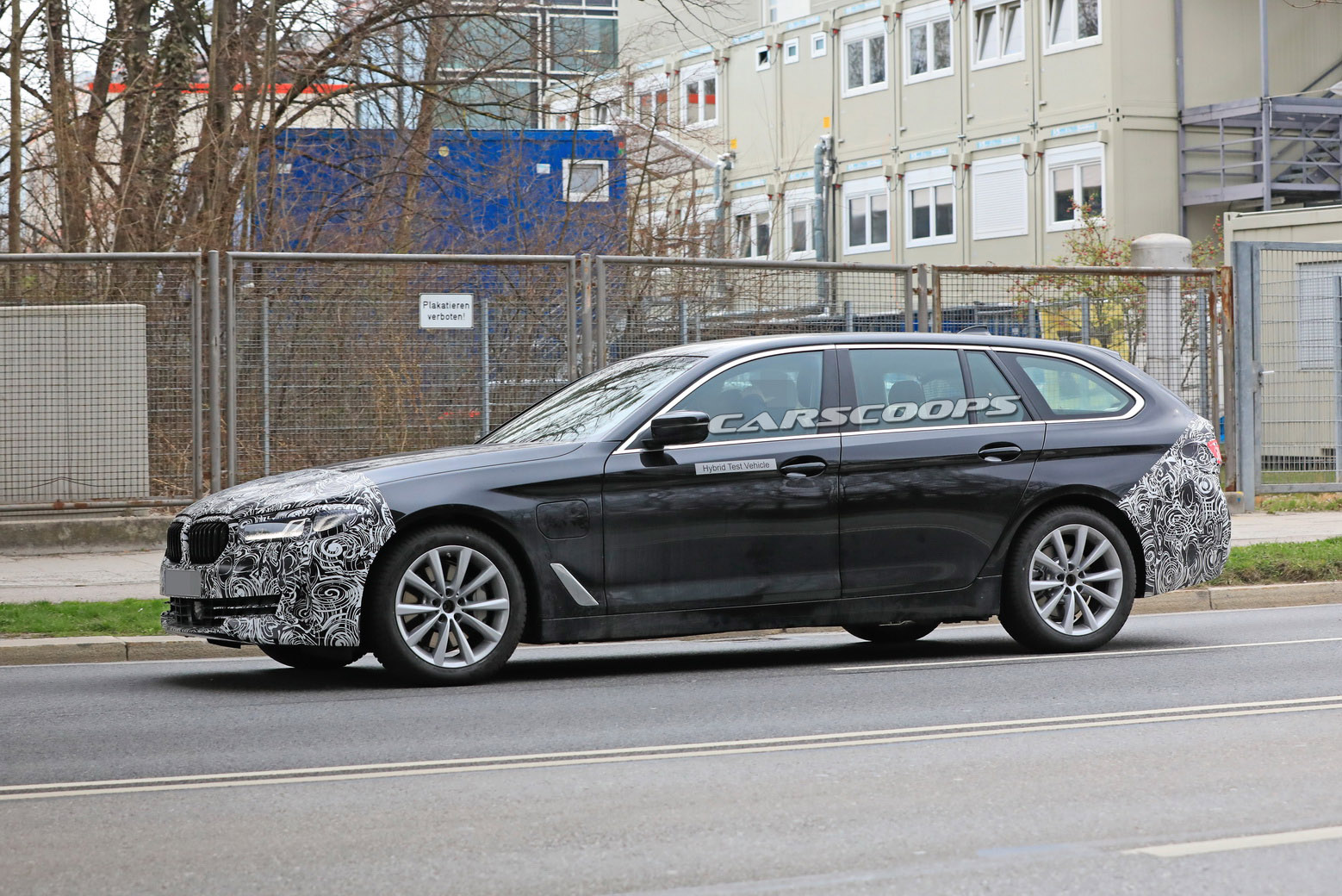 Phew, 2021 BMW 5-Series Facelift Dodges Huge Grille Trend
