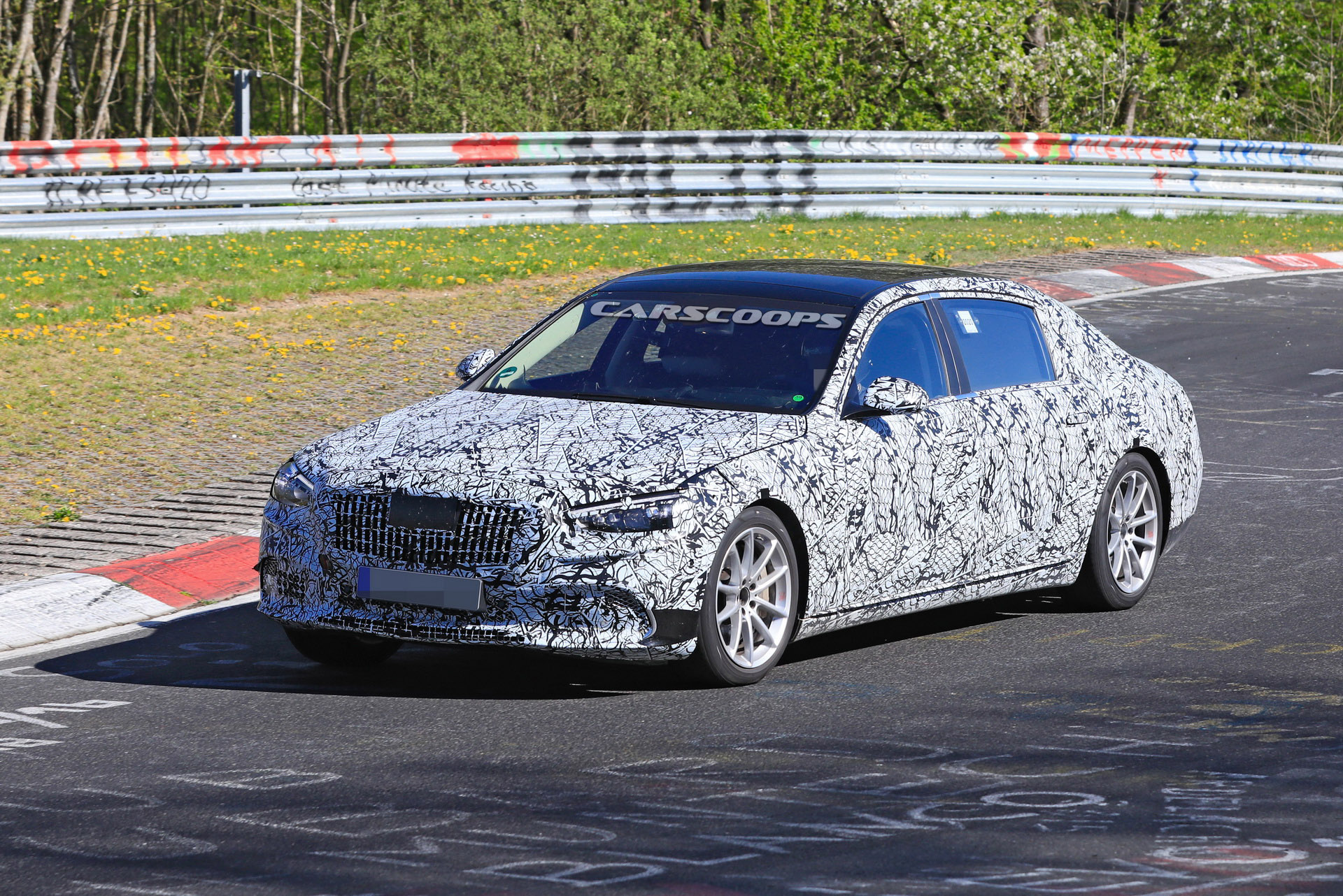 2021 Mercedes-Maybach S-Class Takes Its Opulence To The Nürburgring