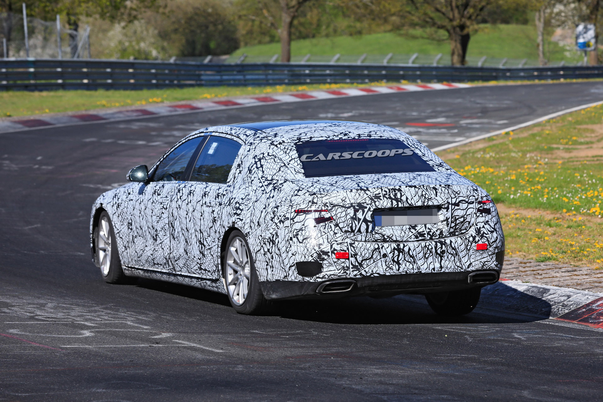 2021 Mercedes-Maybach S-Class Takes Its Opulence To The Nürburgring