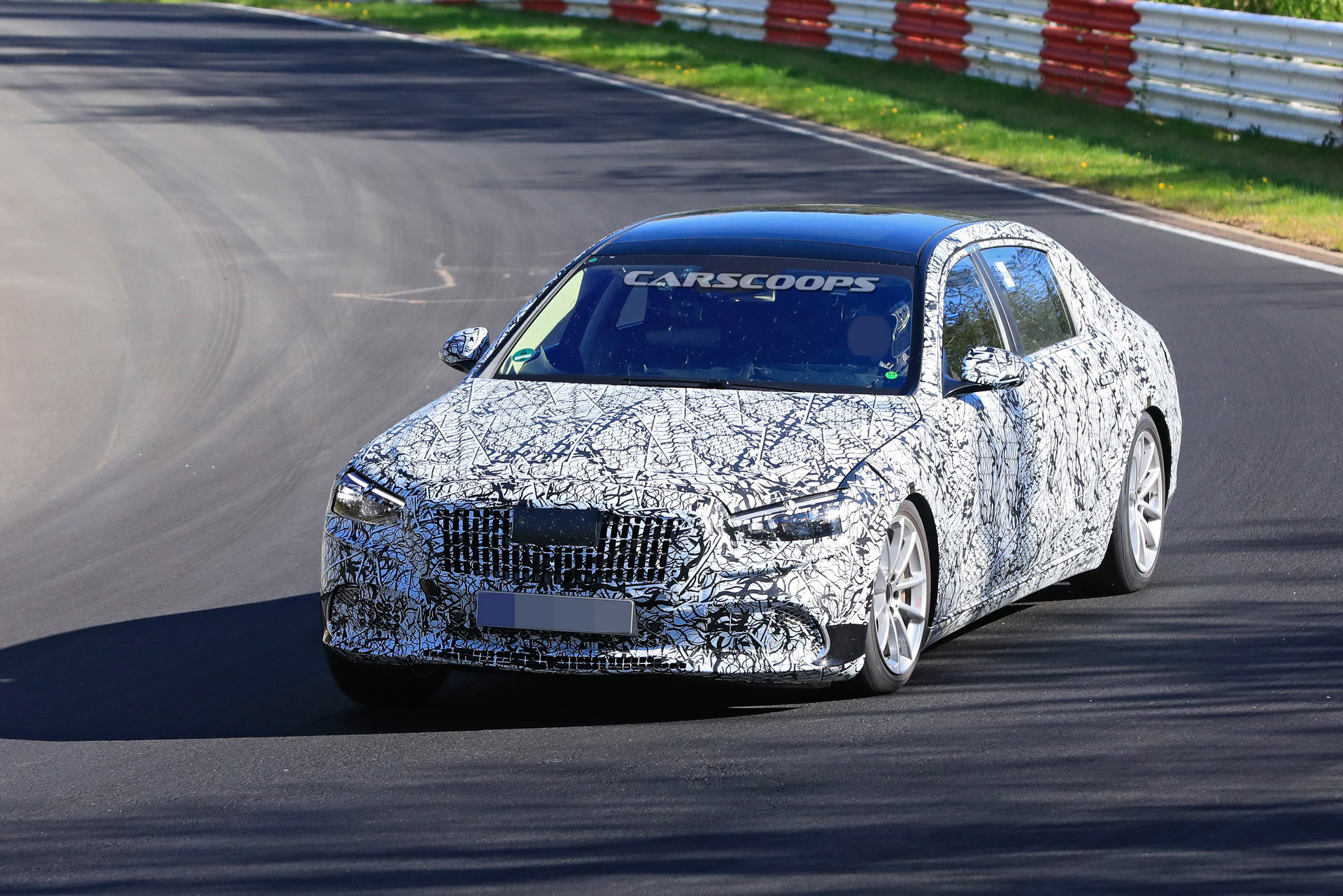 2021 Mercedes-Maybach S-Class Takes Its Opulence To The Nürburgring