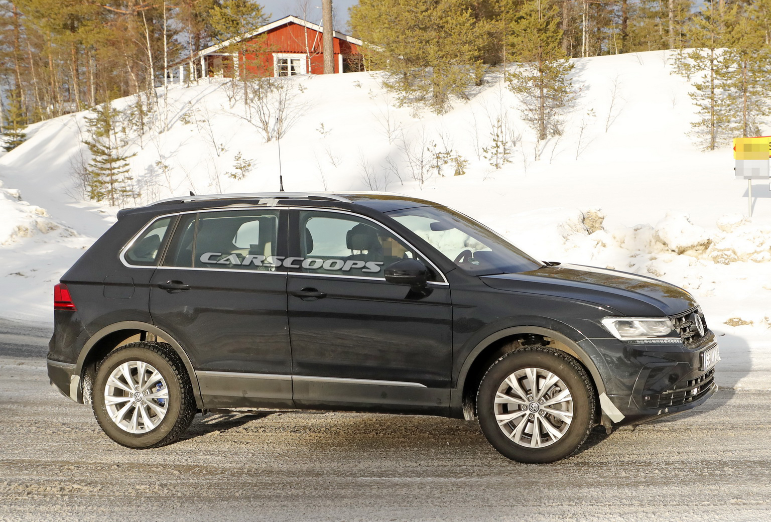 2021 VW Tiguan Facelift Spied In Plug-in Hybrid GTE Form For The First Time