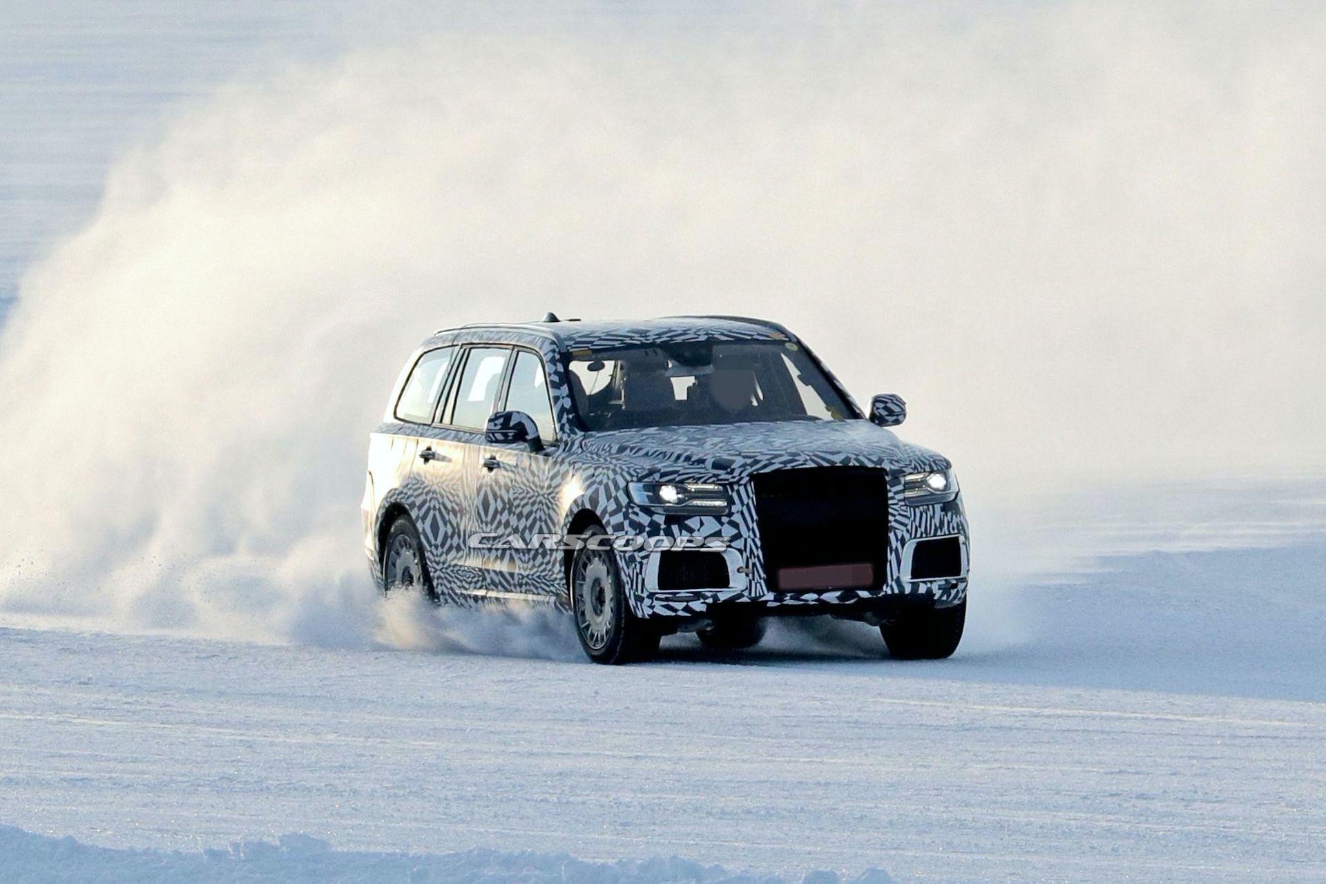 Putin’s Limo Maker Spied Testing The 2022 Aurus Komendant Luxury SUV